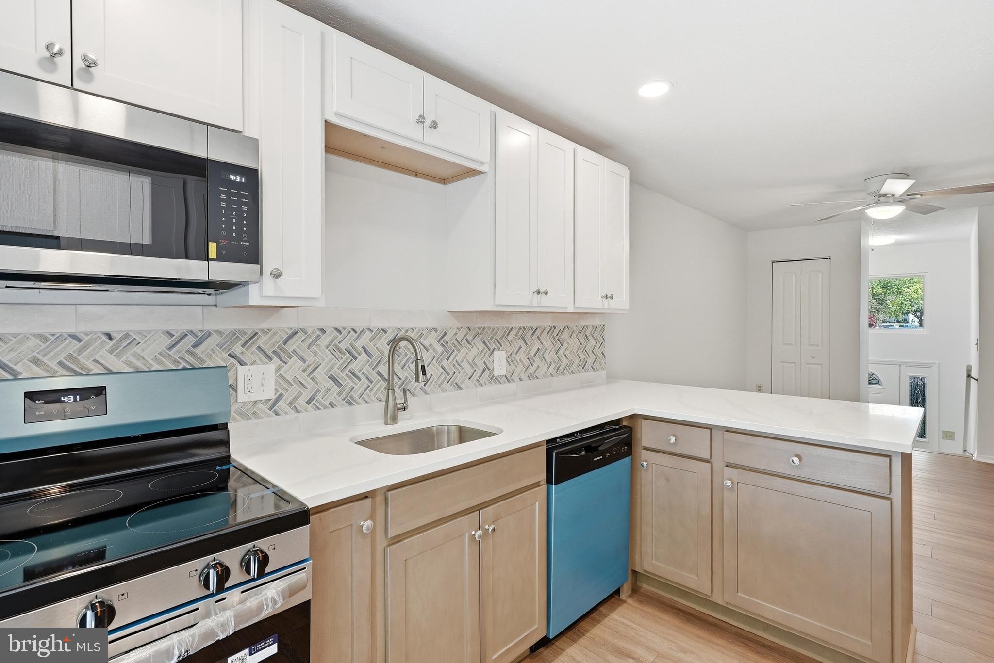 ULMSTEAD GARDENS - Residential