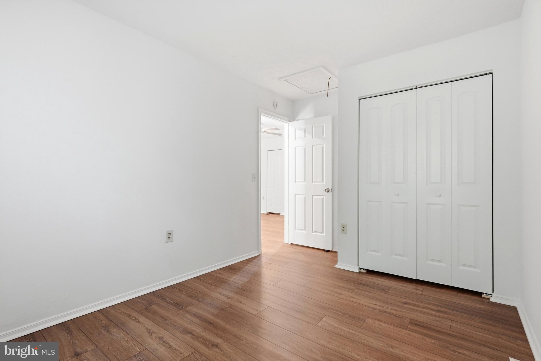 ULMSTEAD GARDENS - Residential