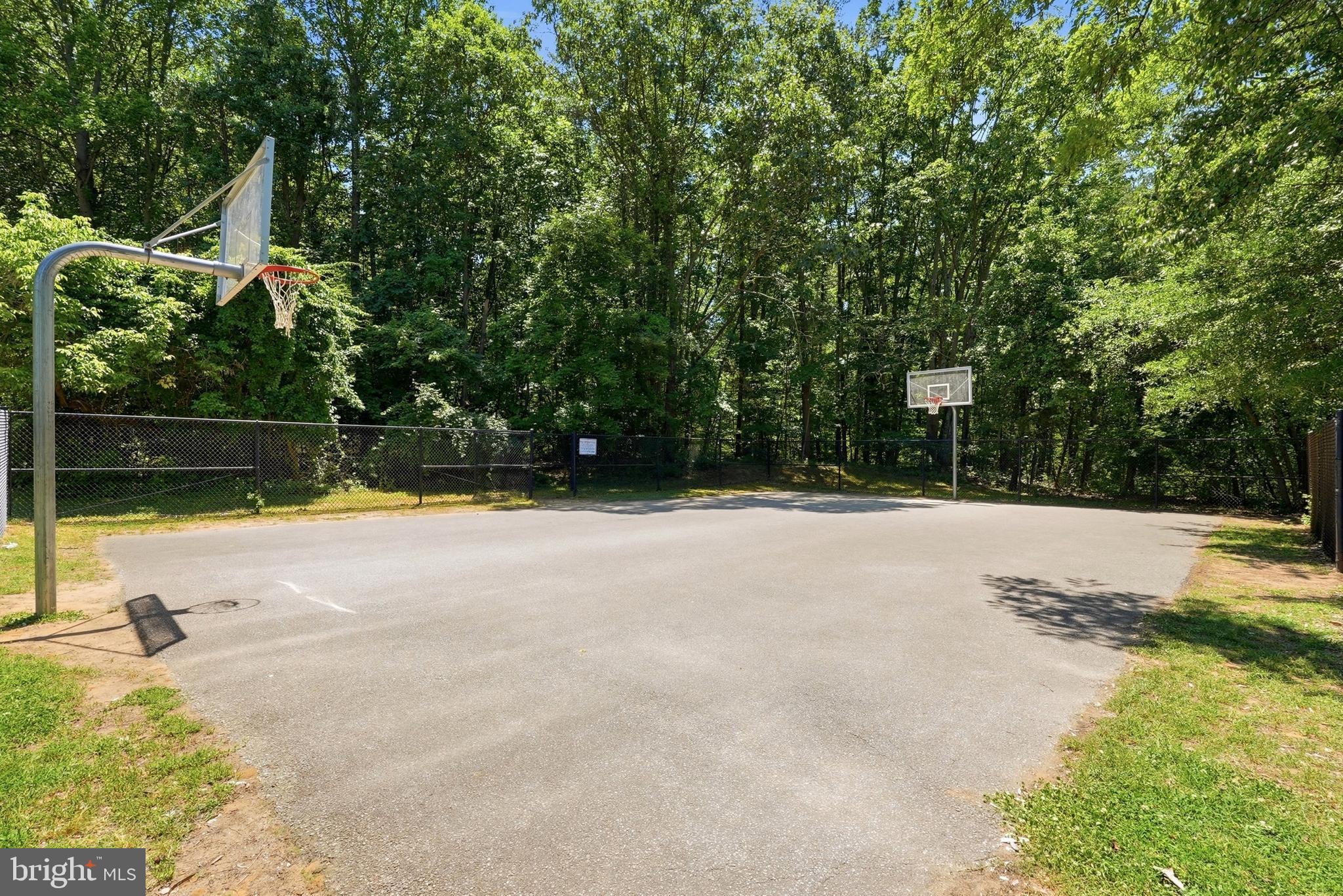 ULMSTEAD GARDENS - Residential