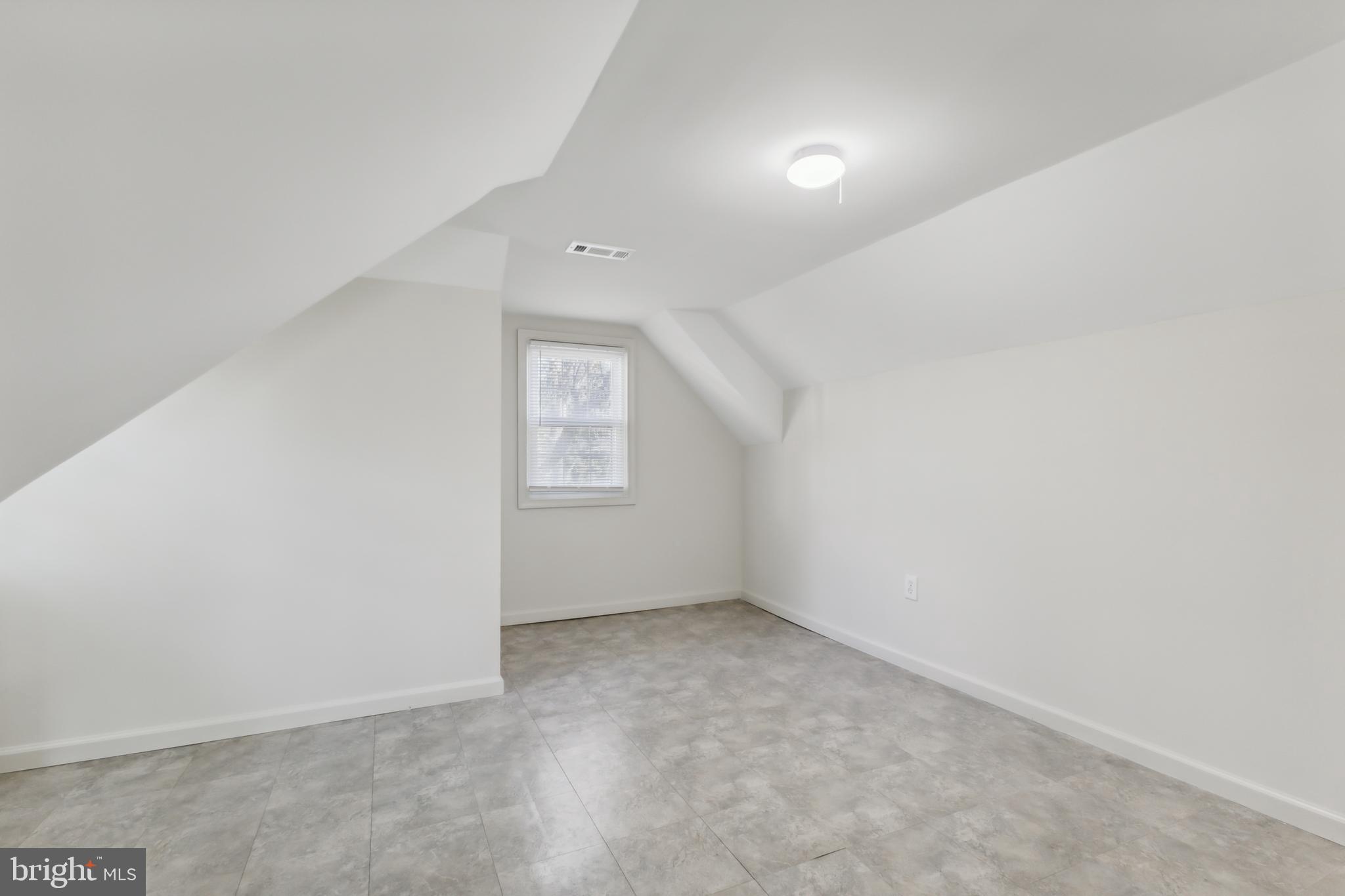 FALLS CHURCH CITY - Residential