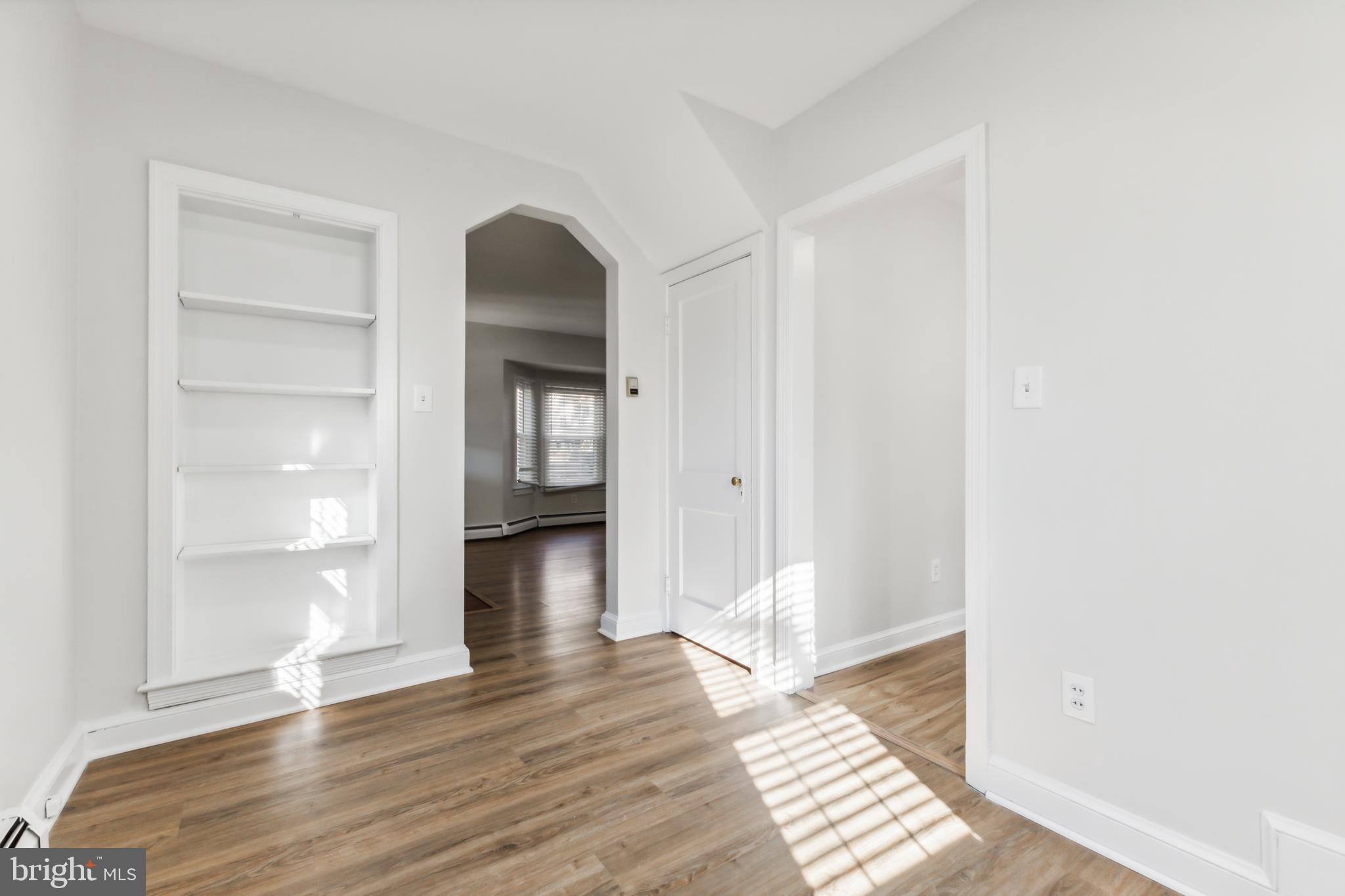 FALLS CHURCH CITY - Residential