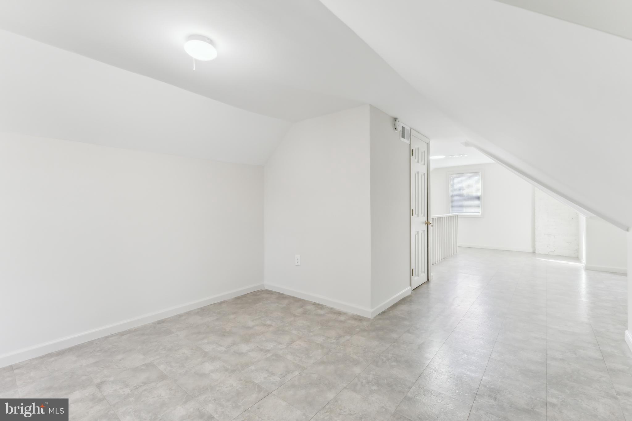 FALLS CHURCH CITY - Residential