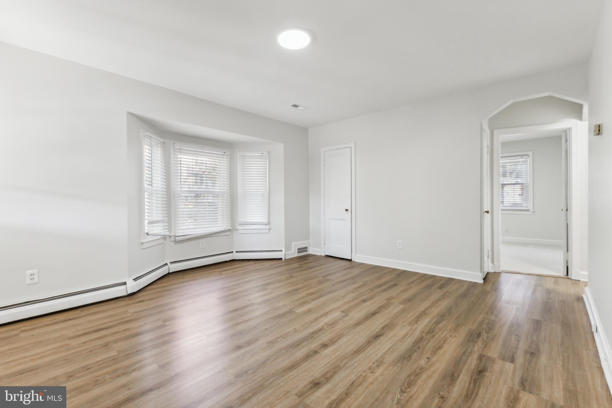 FALLS CHURCH CITY - Residential