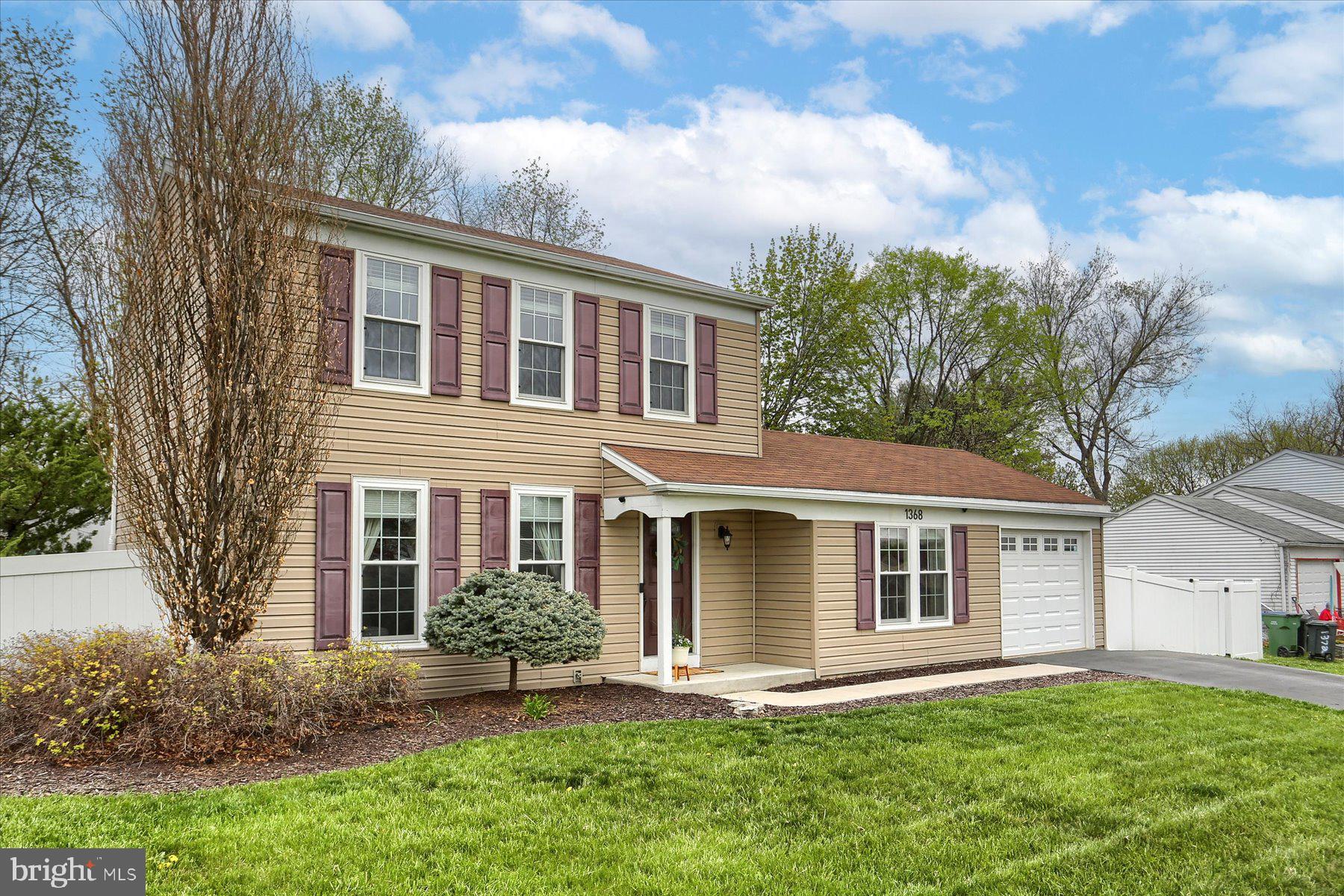 CROOKED HILL FARMS - Residential