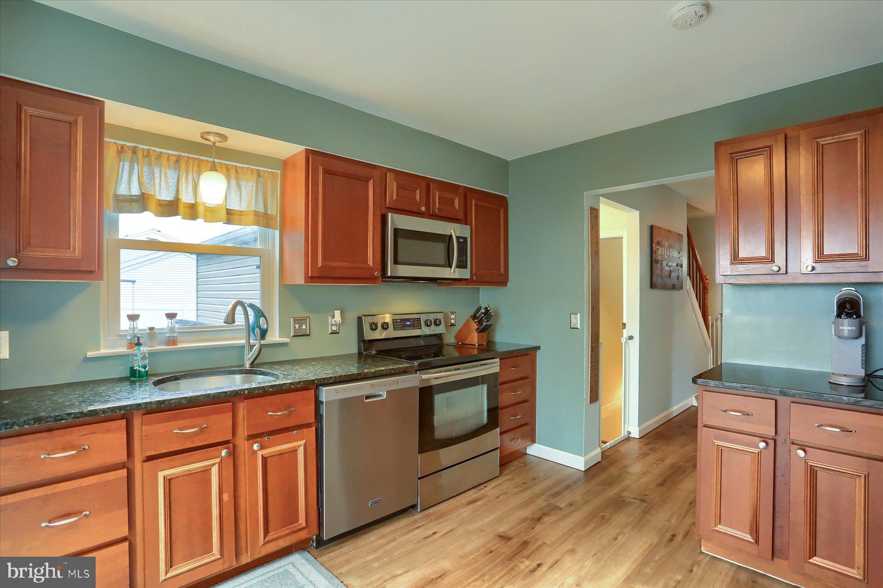 CROOKED HILL FARMS - Residential