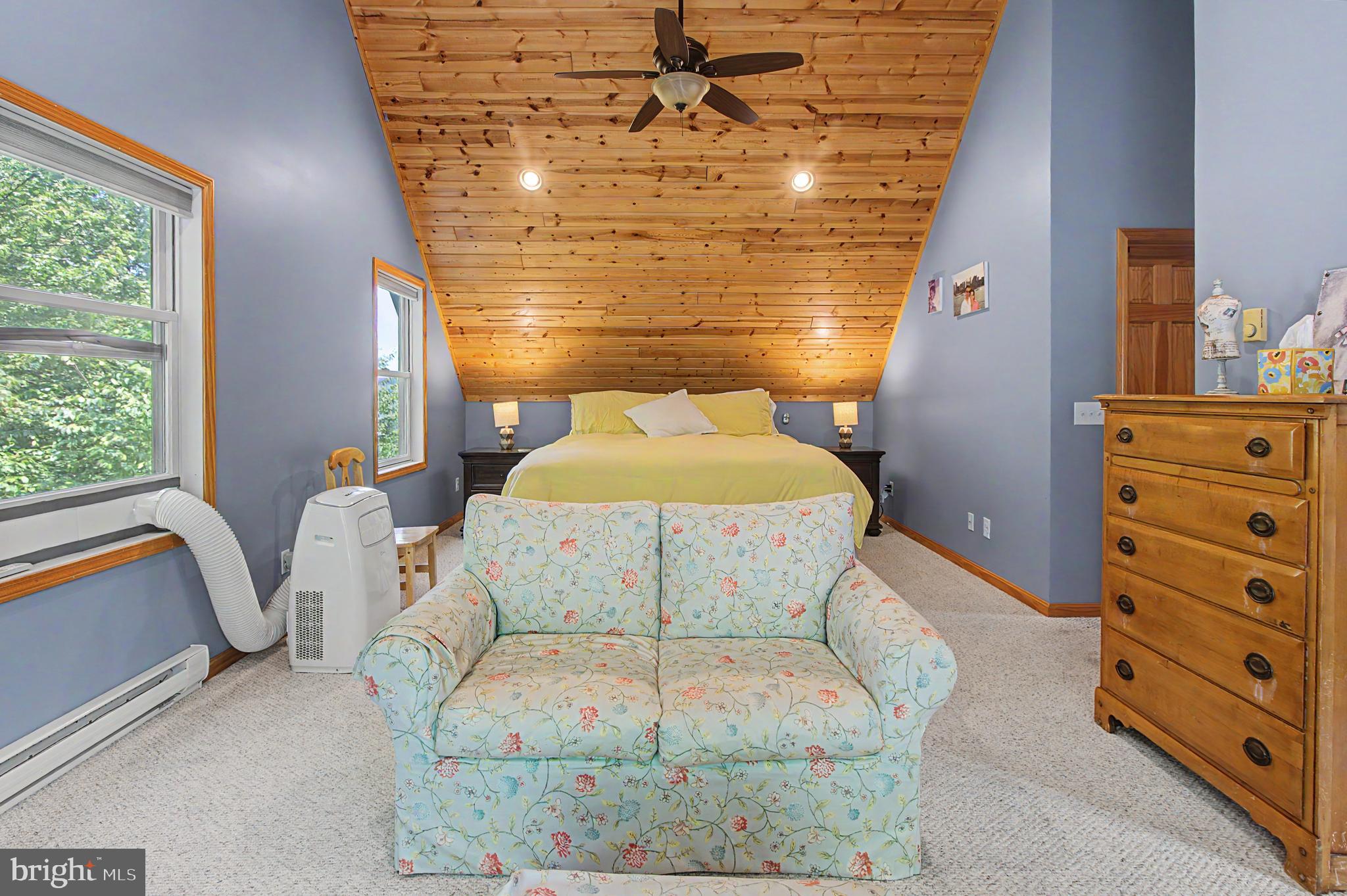 SWEET REWARDS FARM - Residential