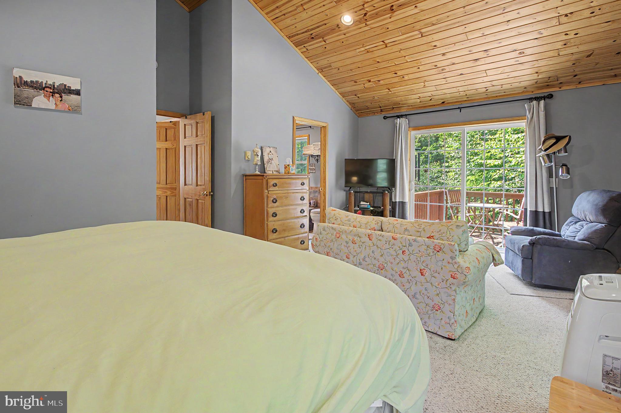 SWEET REWARDS FARM - Residential