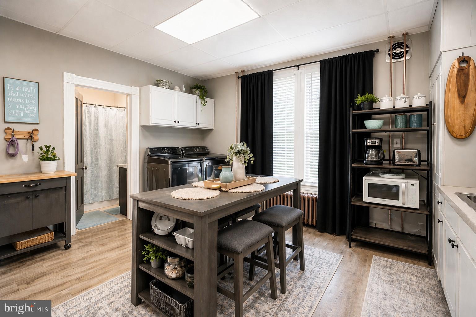 OAKLAND - Residential