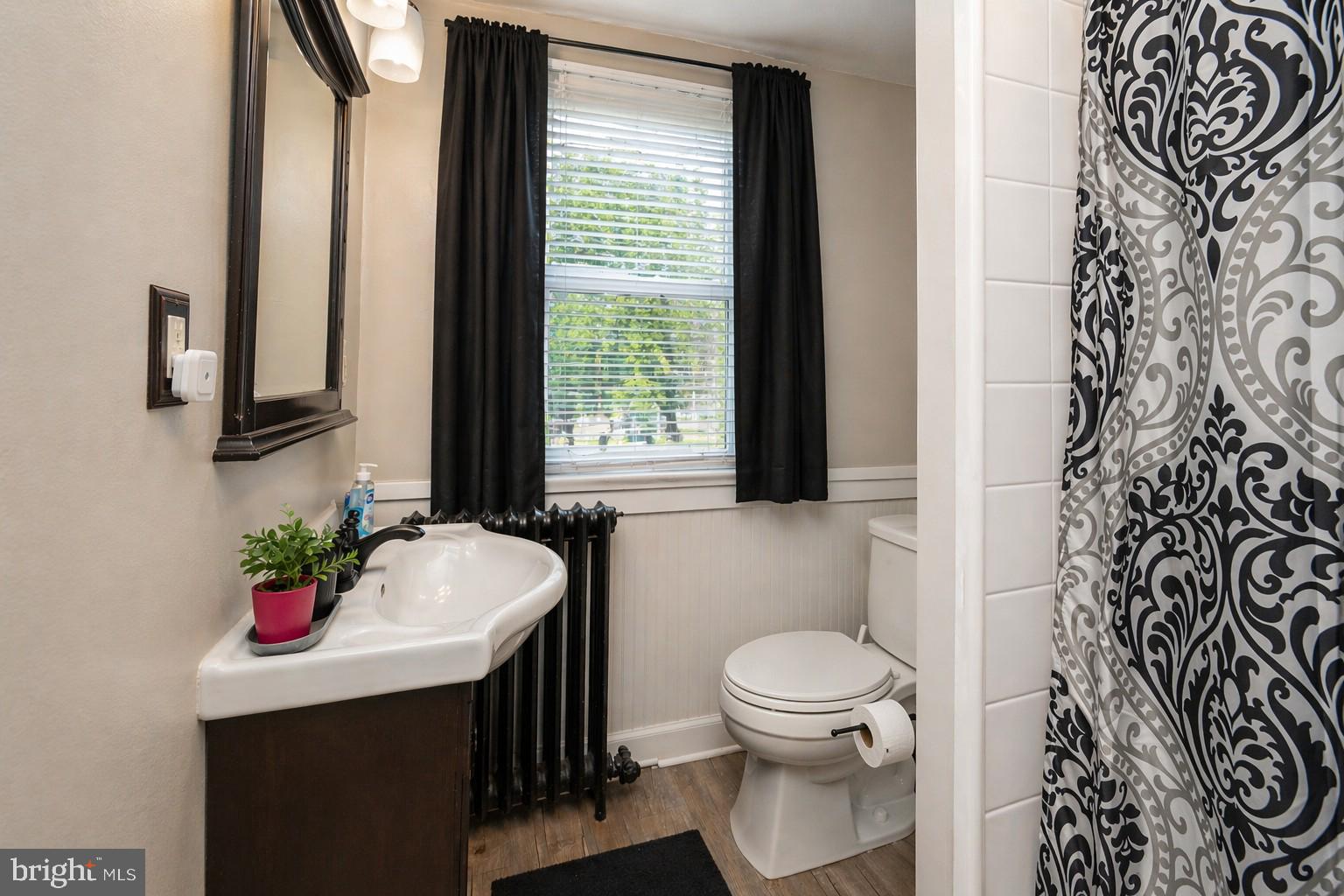 OAKLAND - Residential