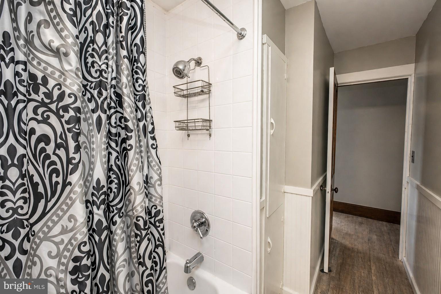 OAKLAND - Residential