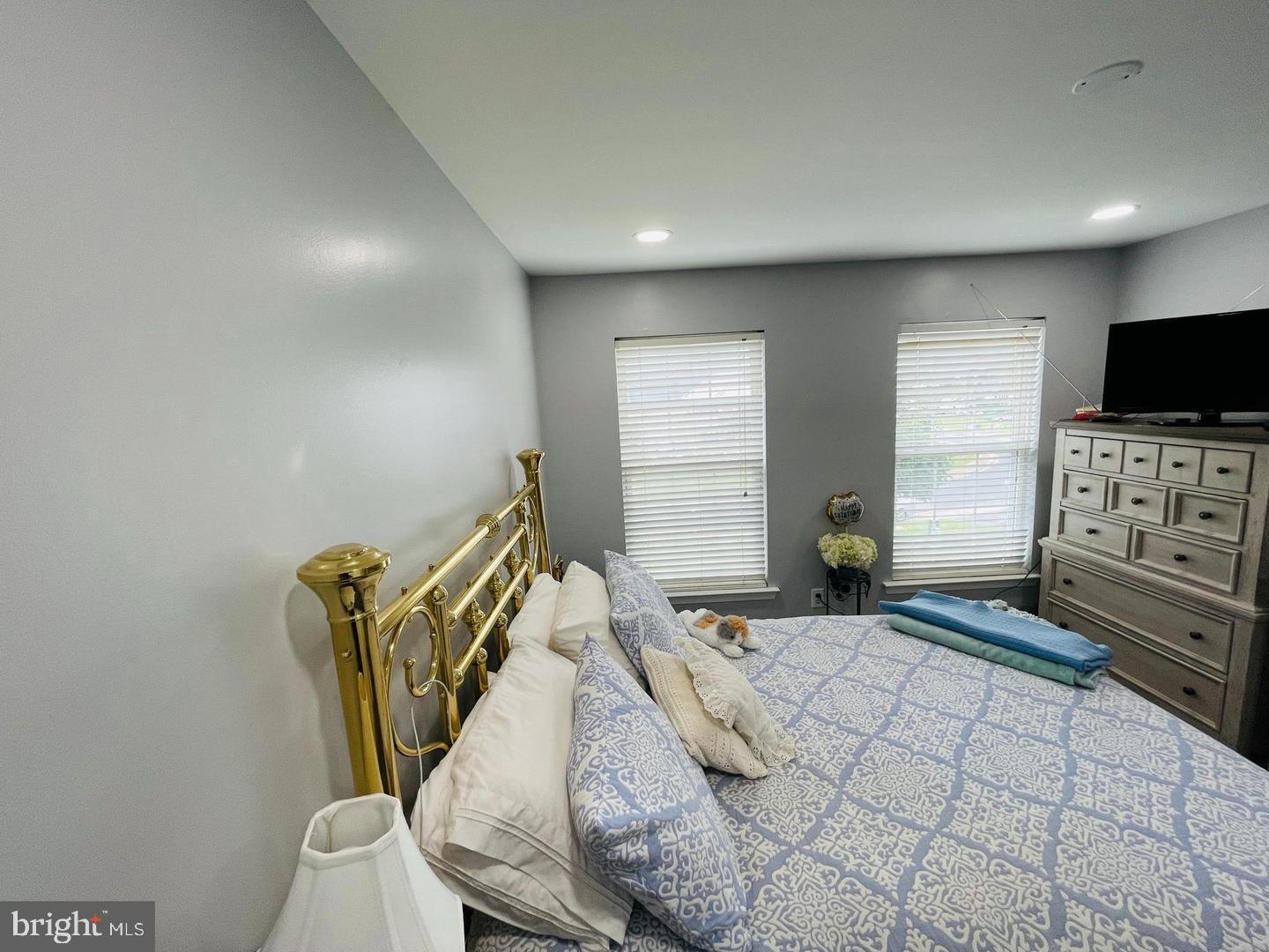 EAST NOTTINGHAM TW - Residential