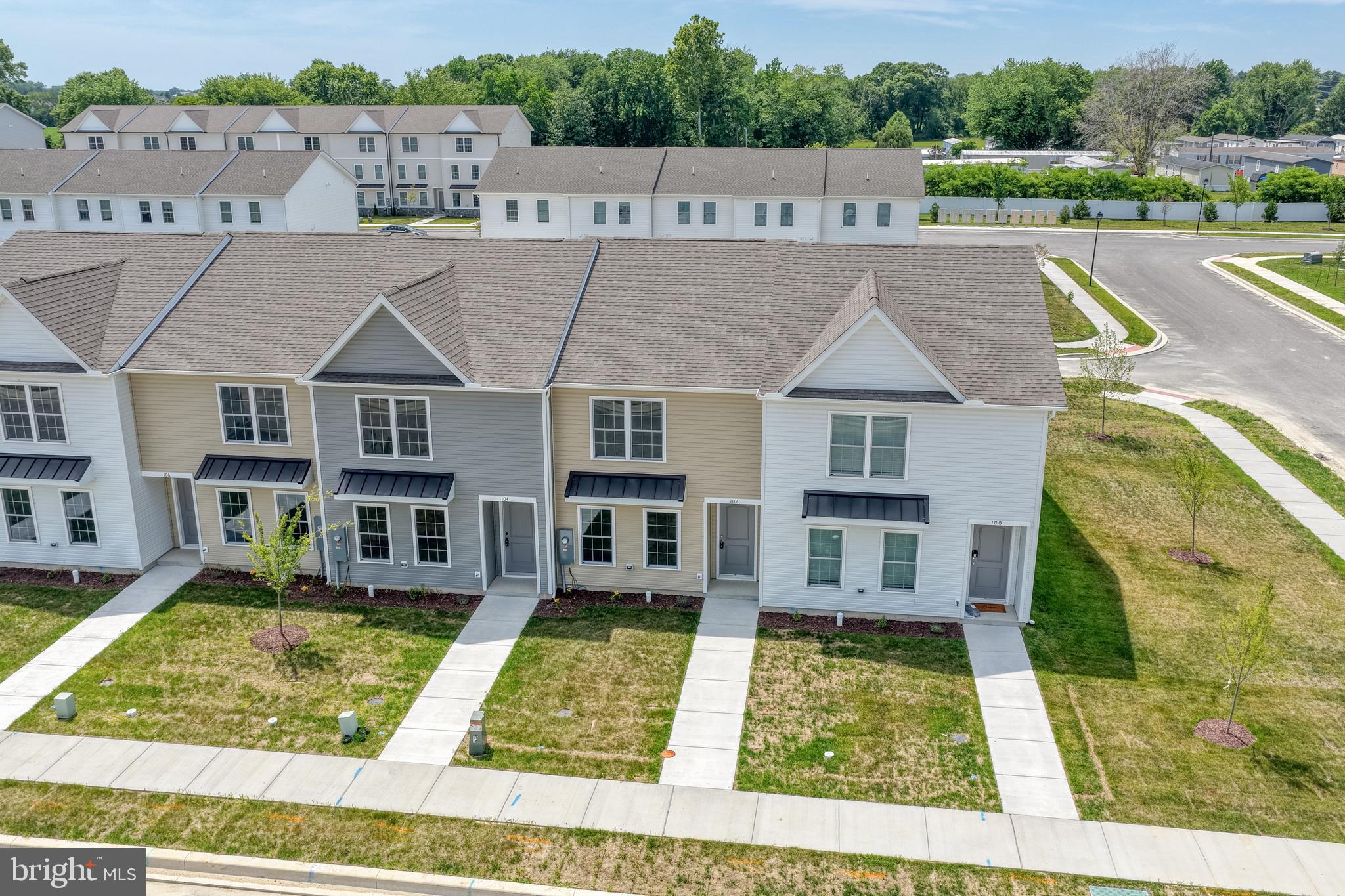 ROJAN MEADOWS - Residential