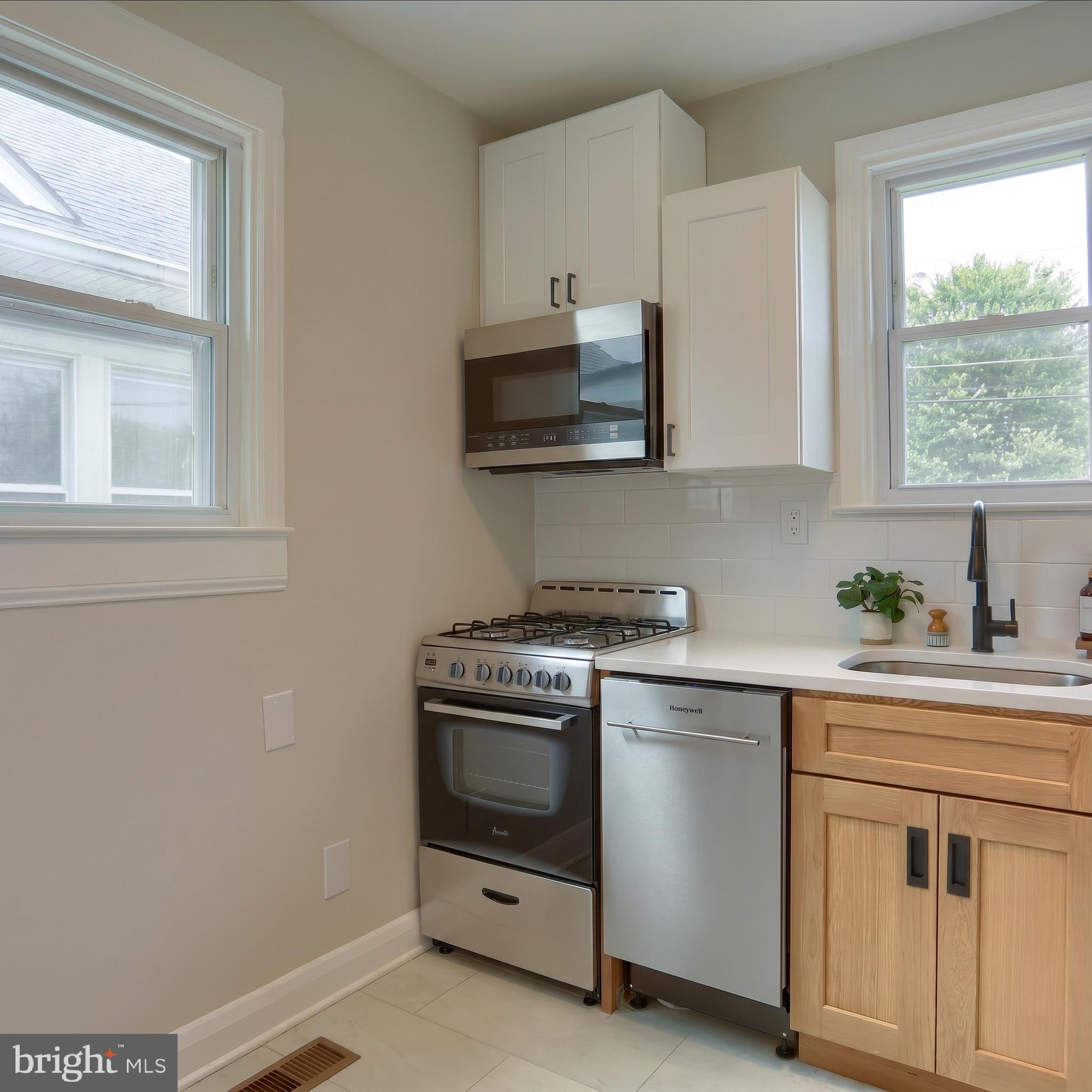 CATONSVILLE PINES - Residential