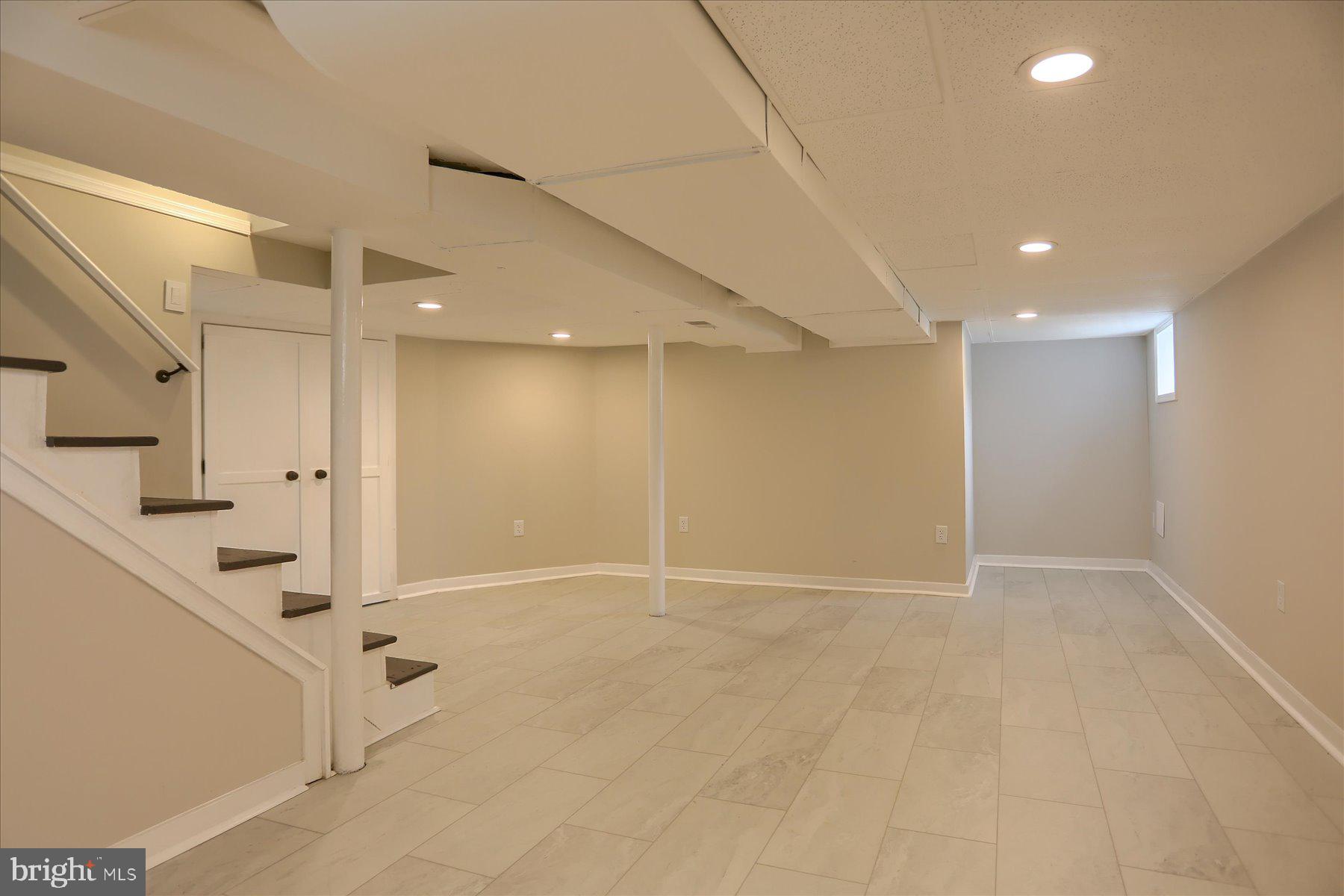 CATONSVILLE PINES - Residential