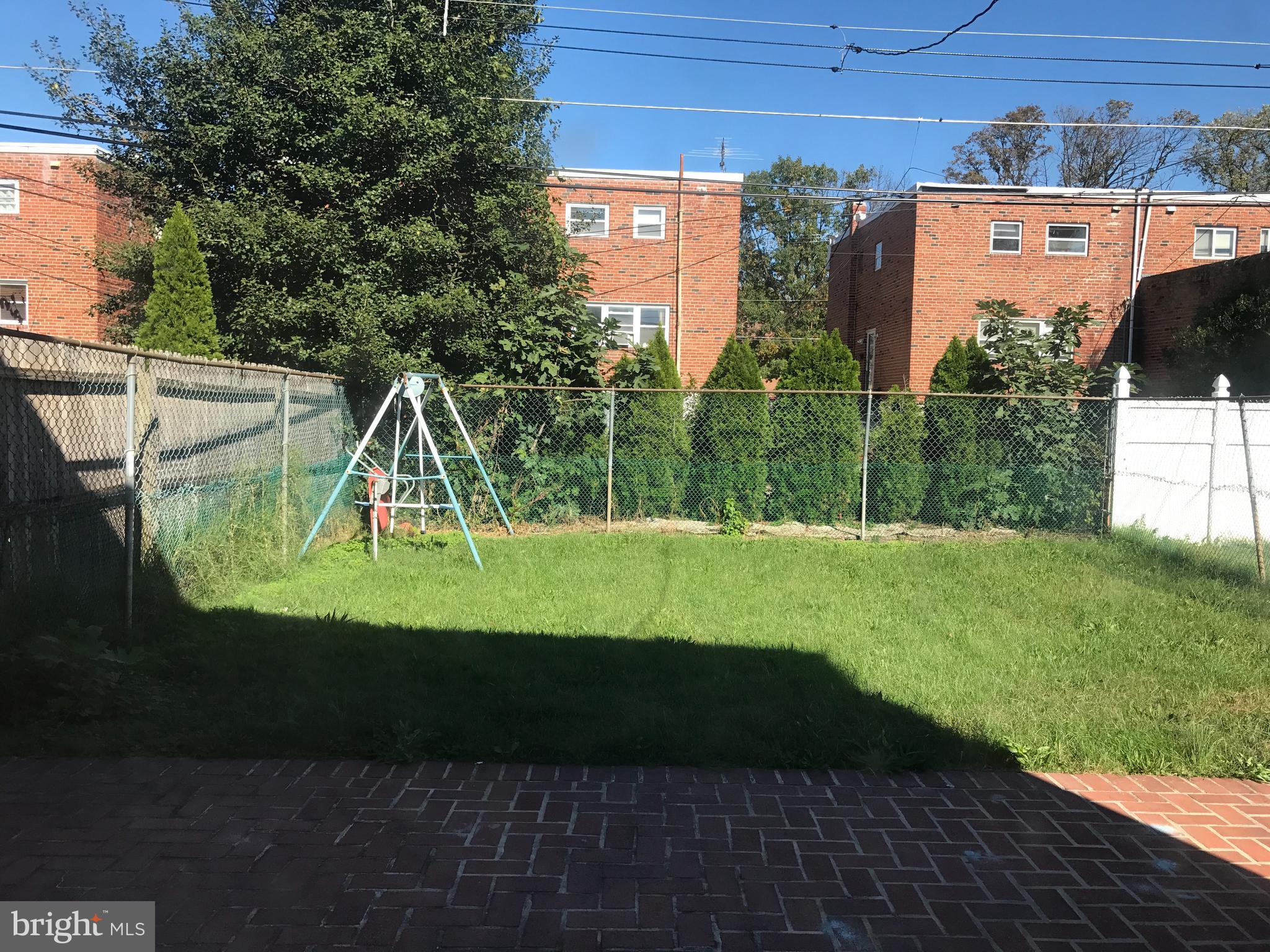 PHILADELPHIA (NORTHEAST) - Residential