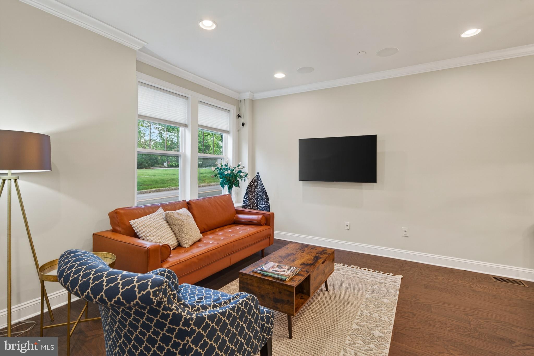 NEWTOWN WALK AT ELLIS PRESERVE - Residential