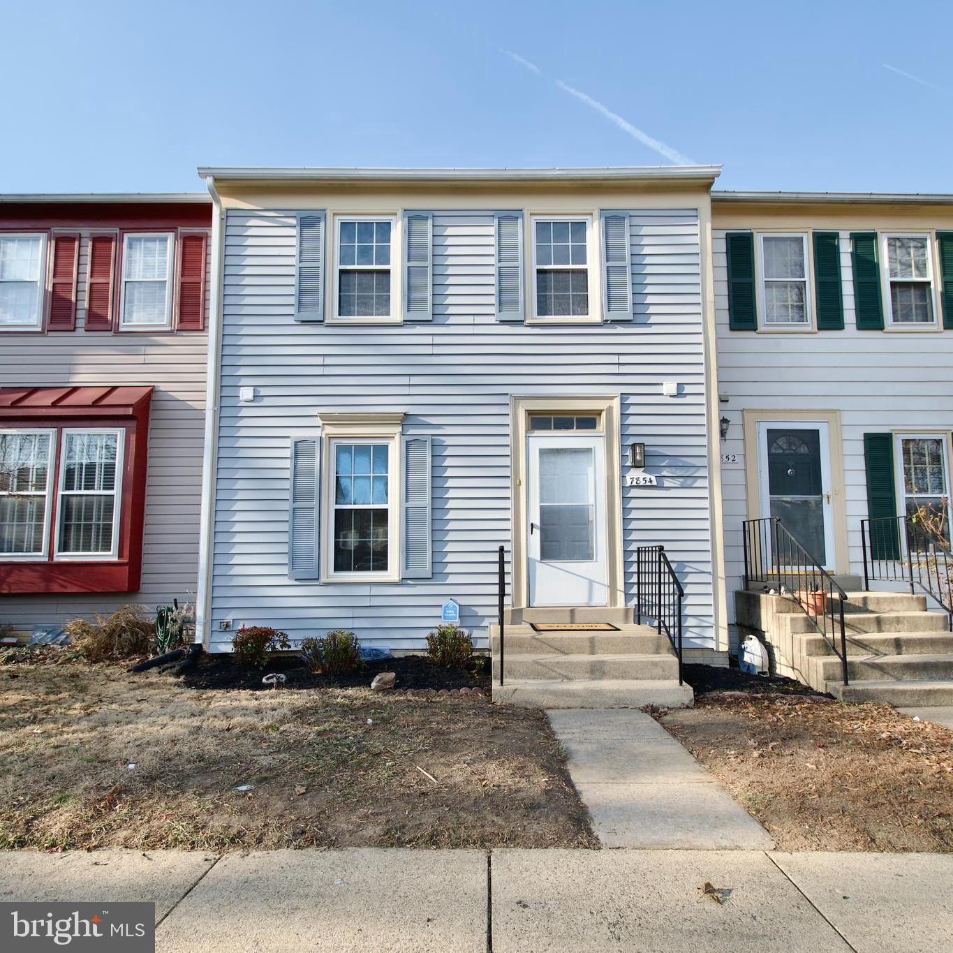 SARATOGA TOWNHOUSES - Residential