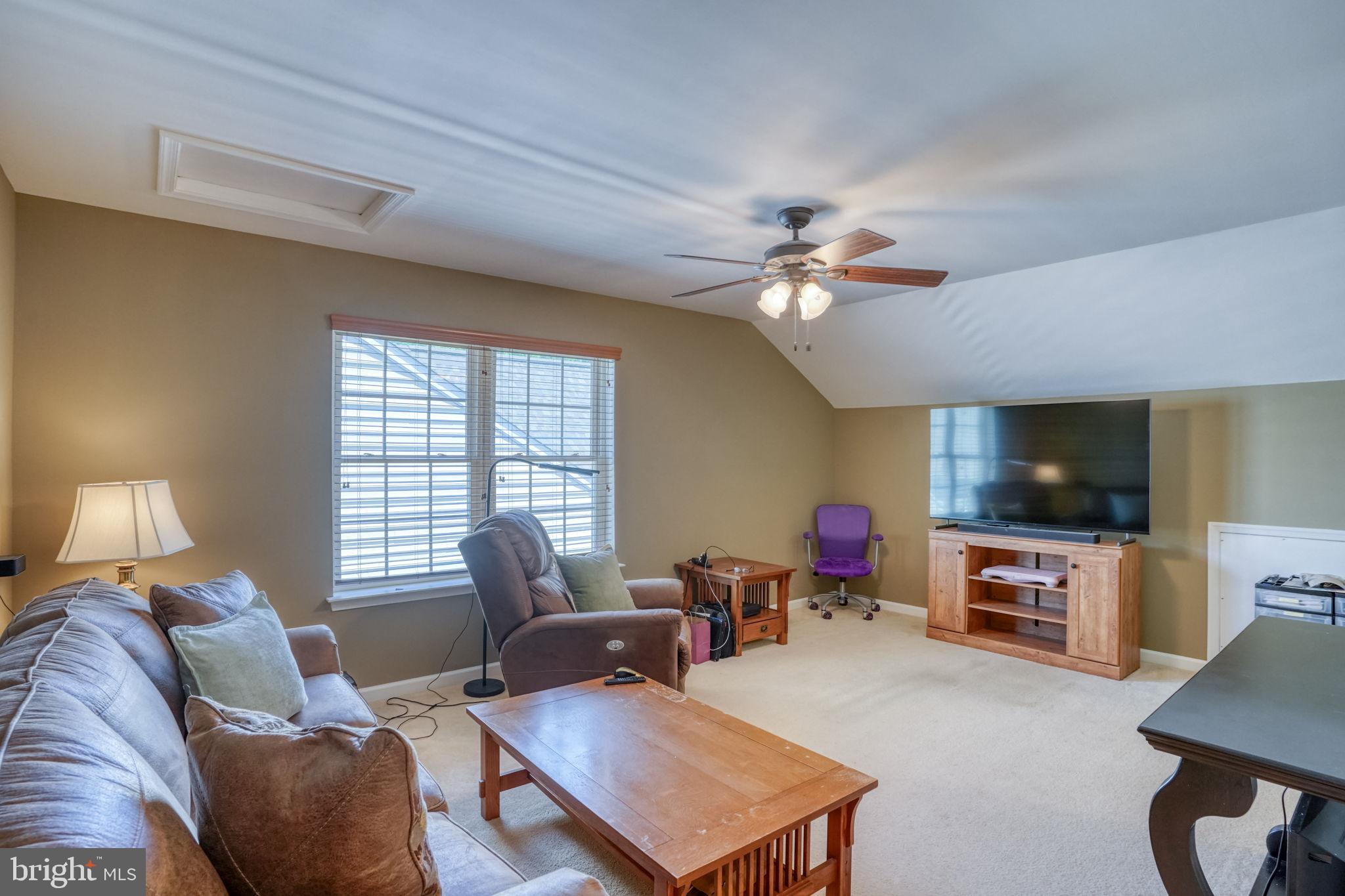 VILLAGE OF EASTRIDGE - Residential