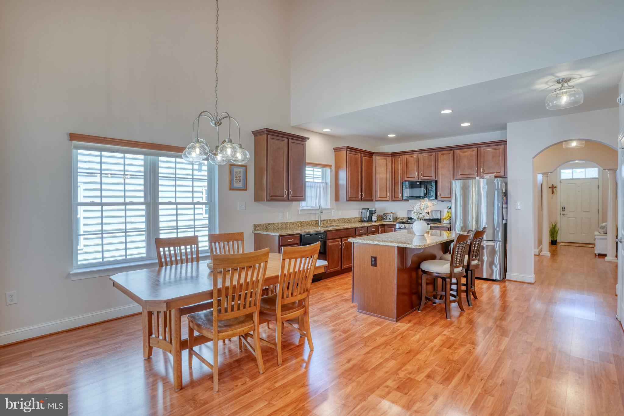 VILLAGE OF EASTRIDGE - Residential