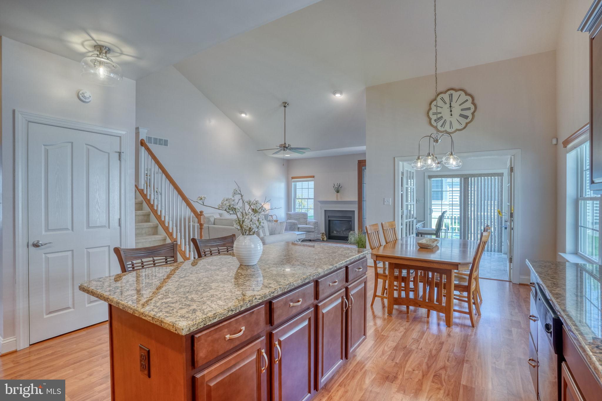 VILLAGE OF EASTRIDGE - Residential