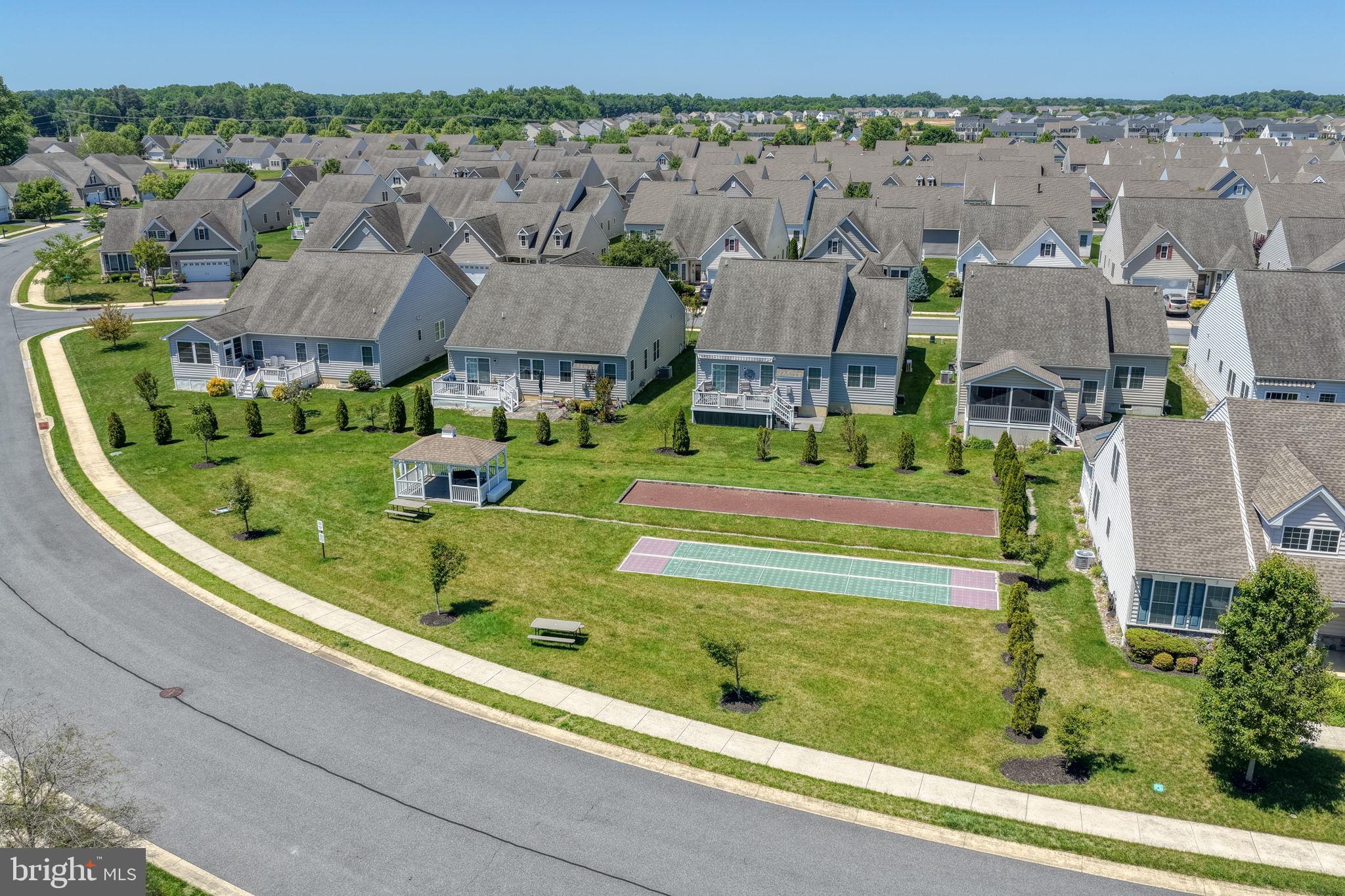 VILLAGE OF EASTRIDGE - Residential