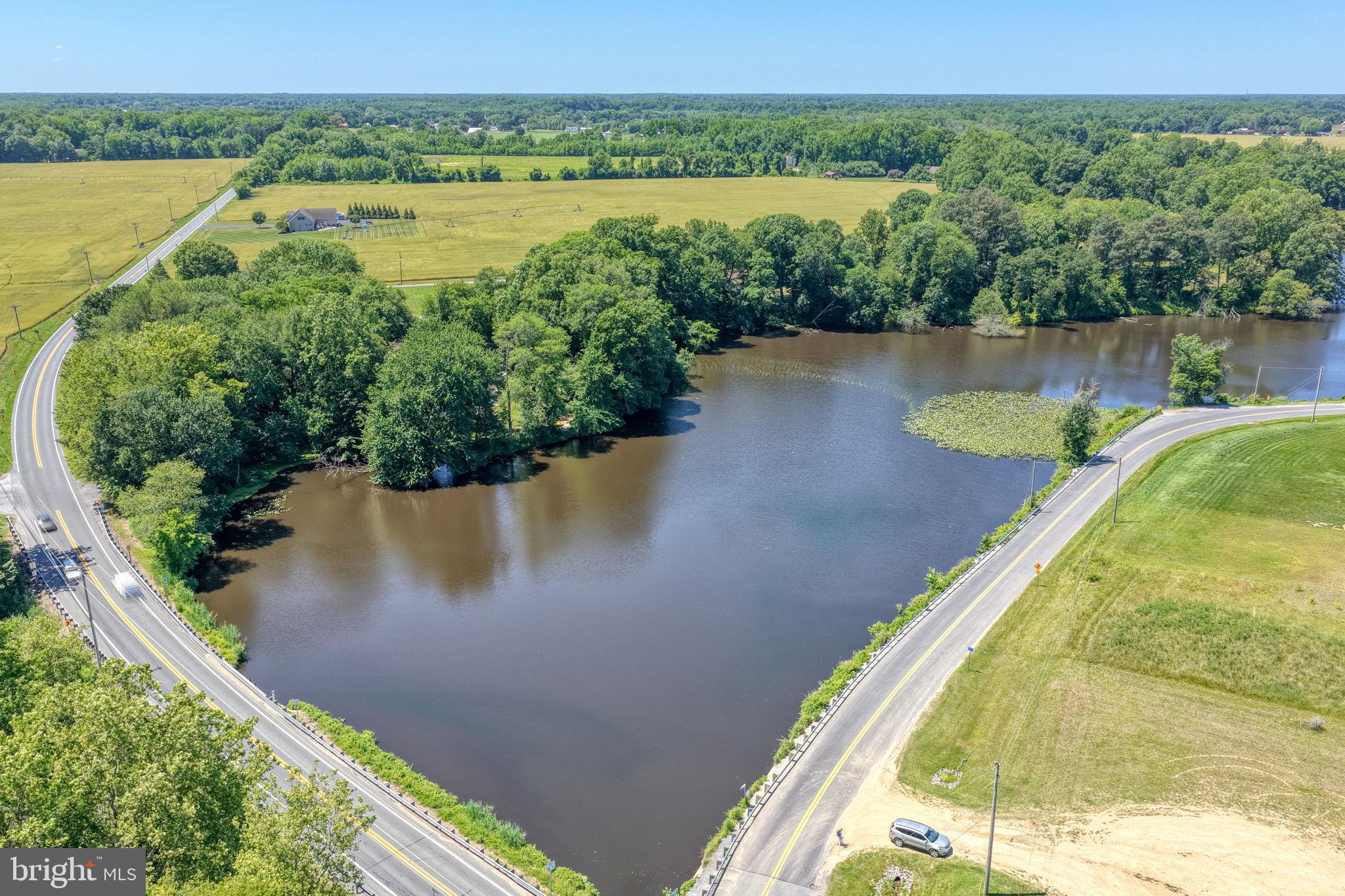 VILLAGE OF EASTRIDGE - Residential