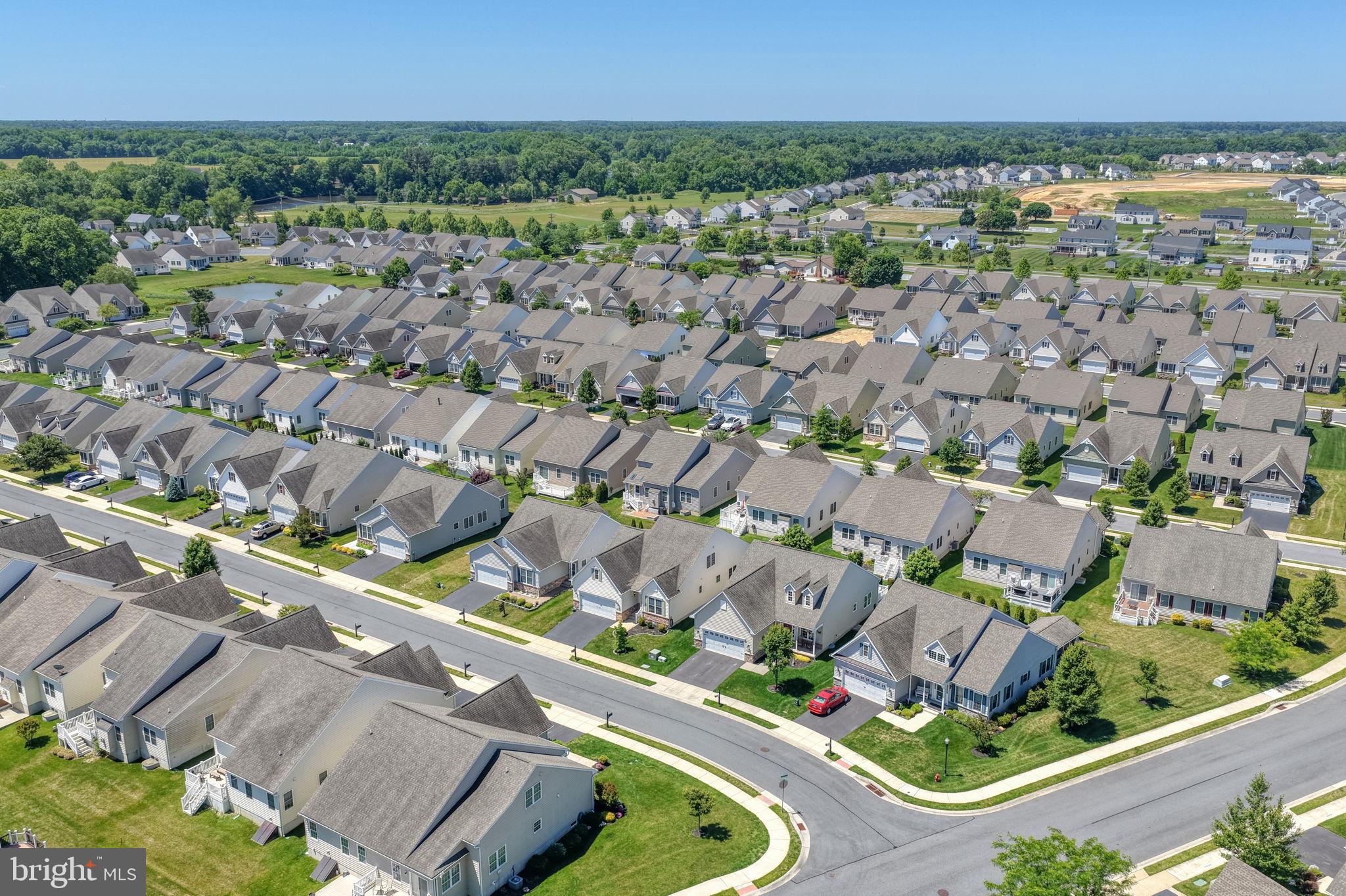 VILLAGE OF EASTRIDGE - Residential