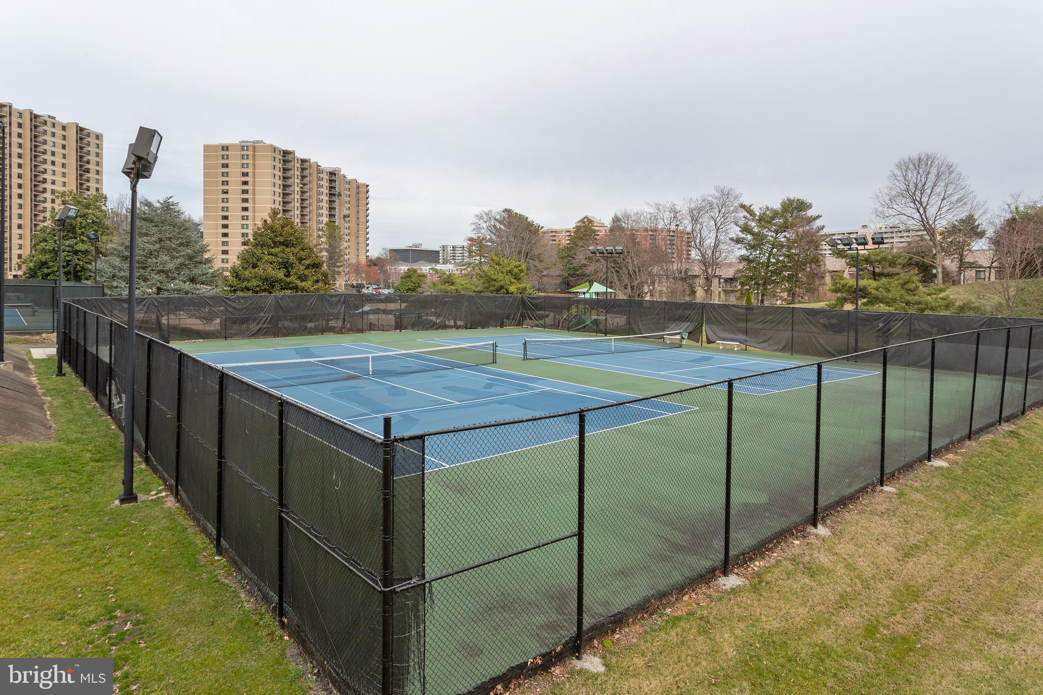 WATERGATE AT LANDMARK - Residential