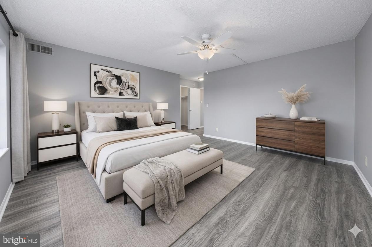 WATERGATE AT LANDMARK - Residential