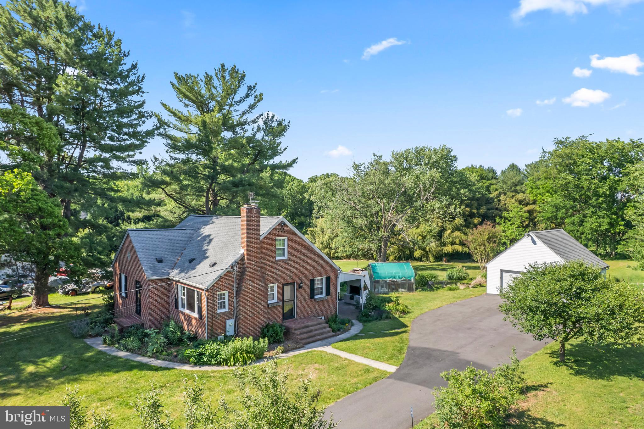 DANIEL'S MILL OVERLOOK - Residential