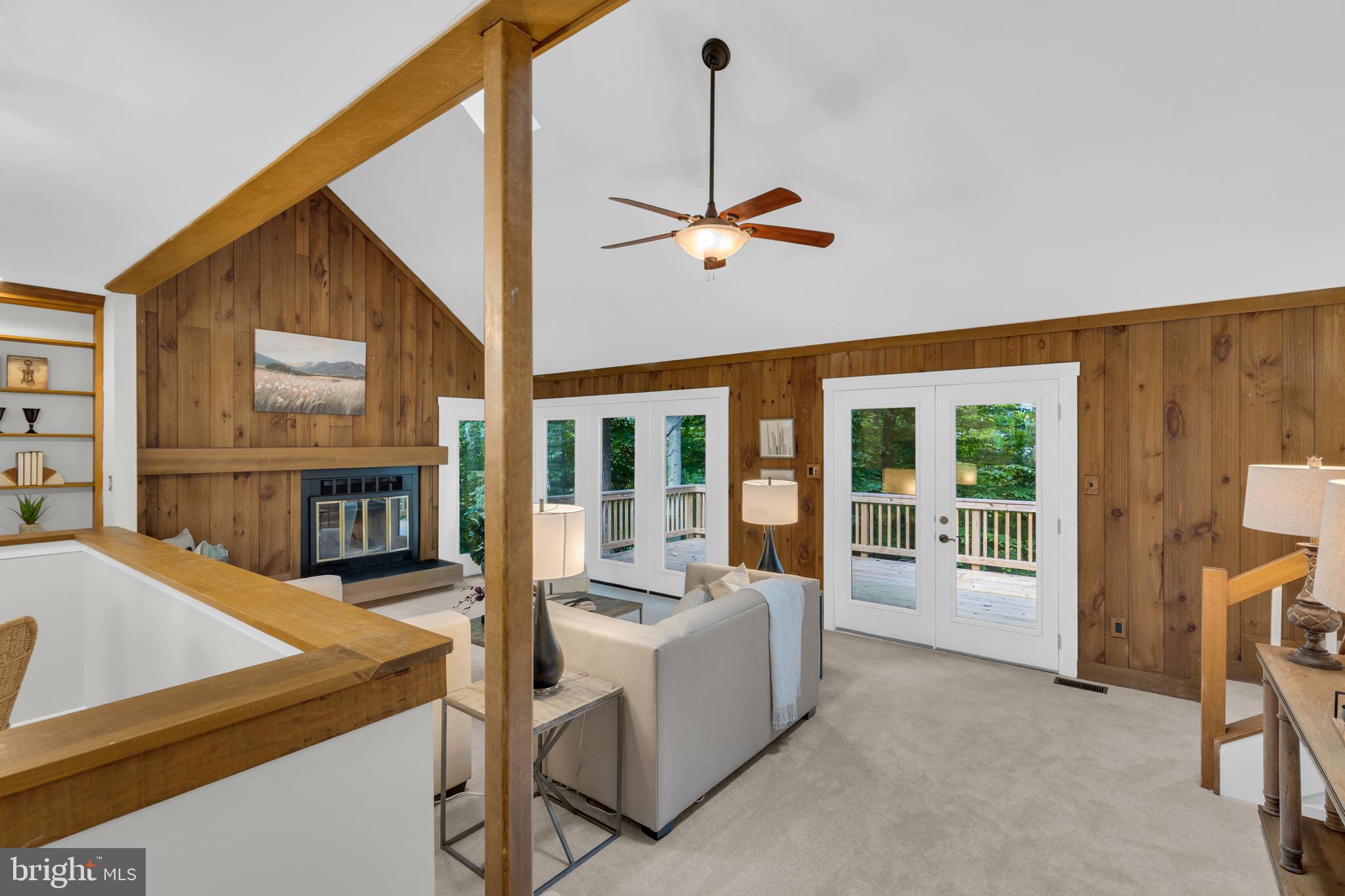 SOUTH RUN OAKS - Residential