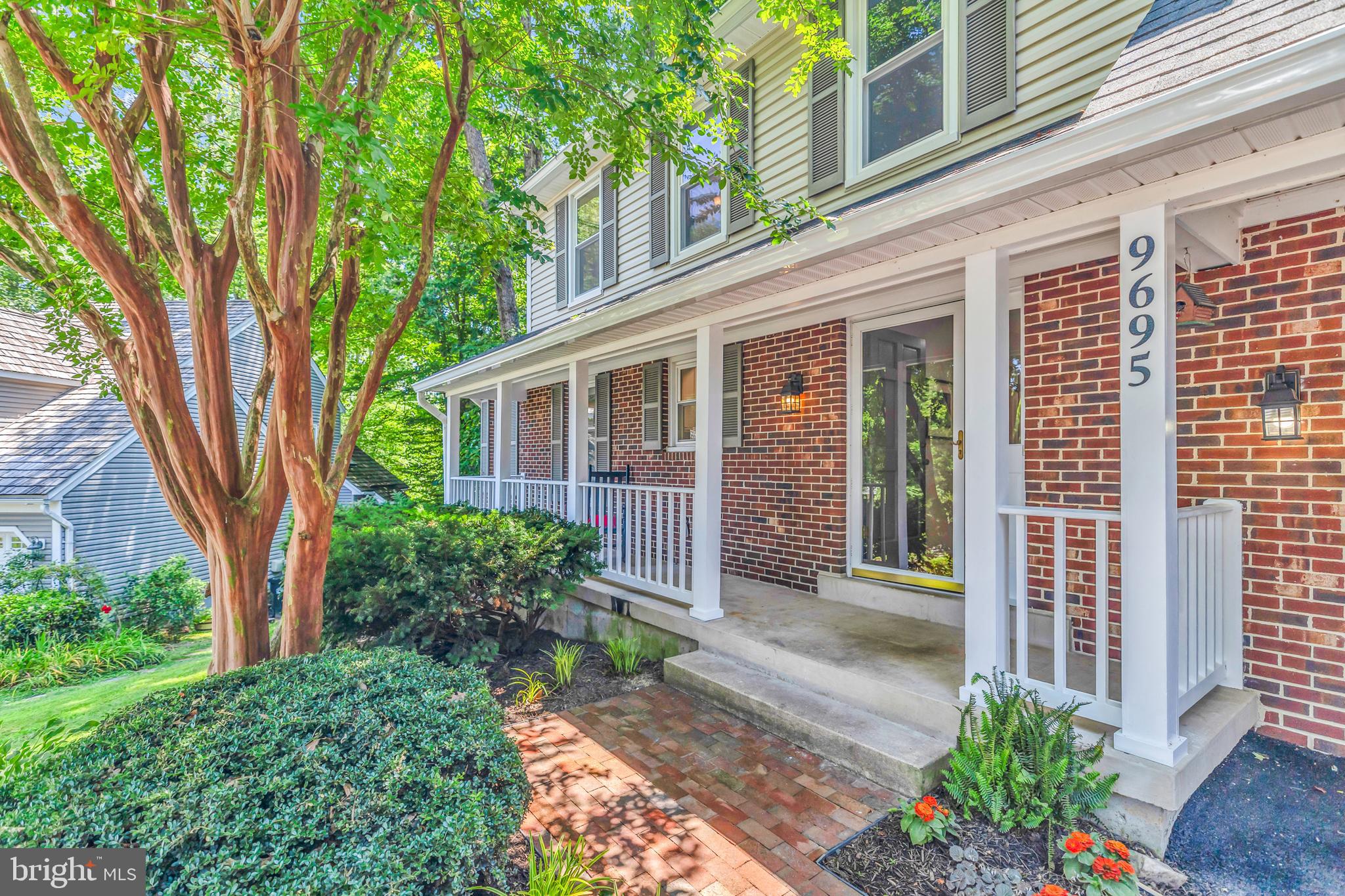 SOUTH RUN OAKS - Residential