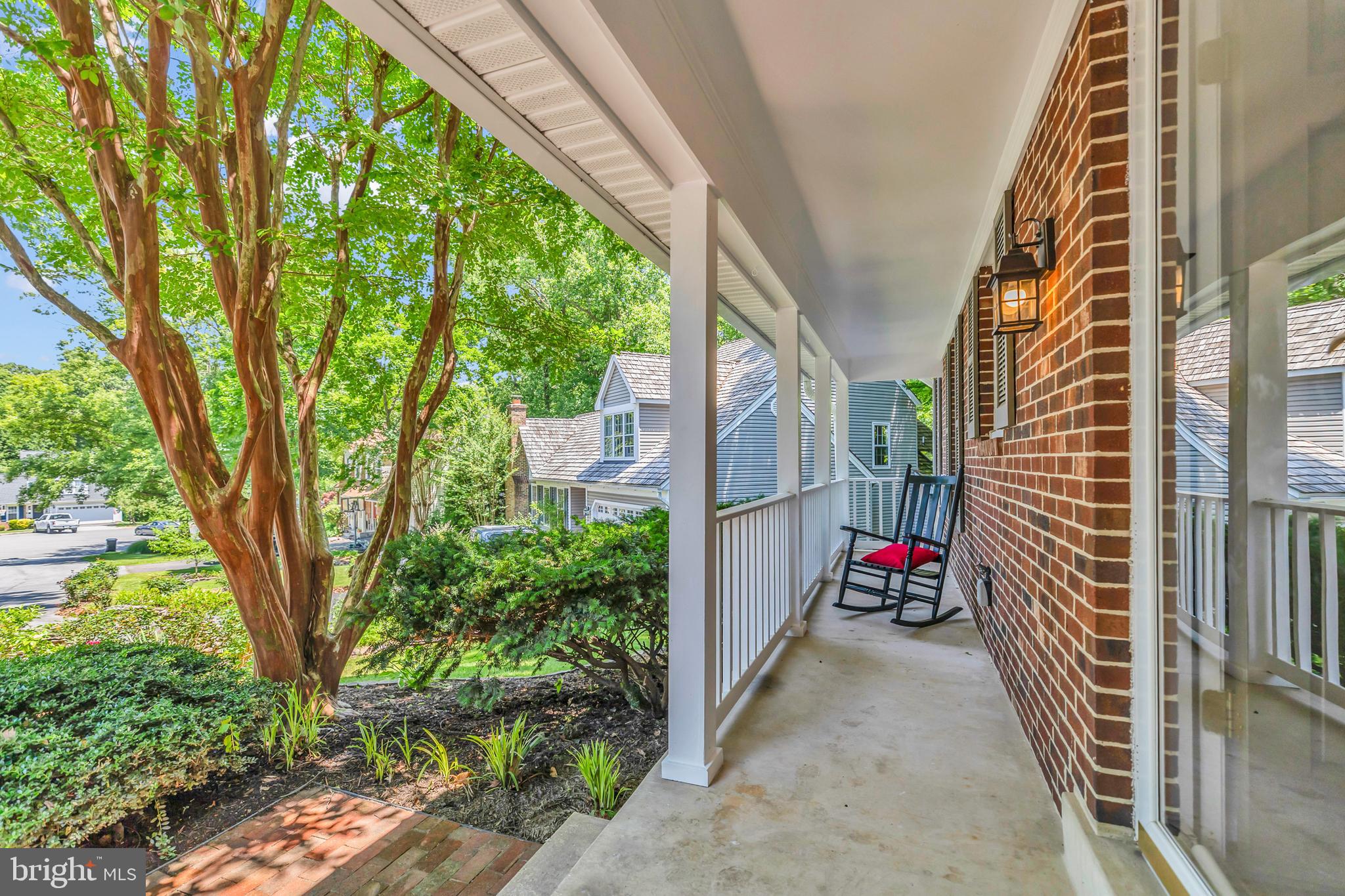 SOUTH RUN OAKS - Residential