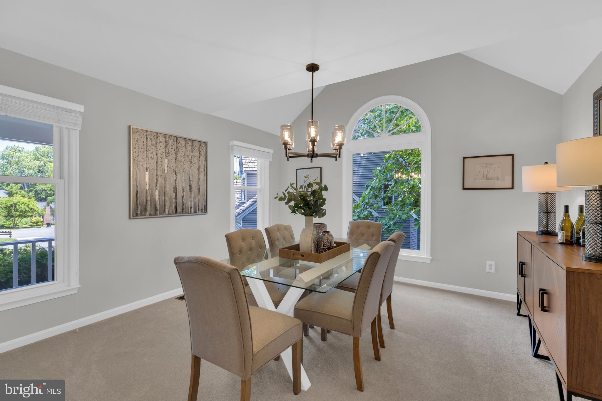 SOUTH RUN OAKS - Residential