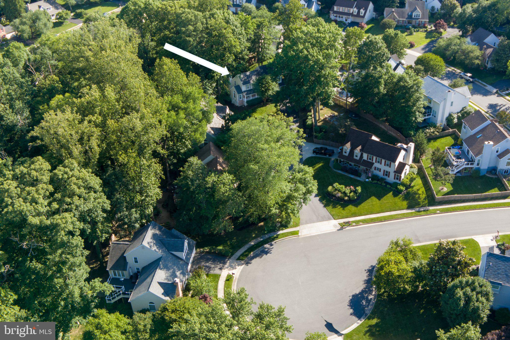 SOUTH RUN OAKS - Residential