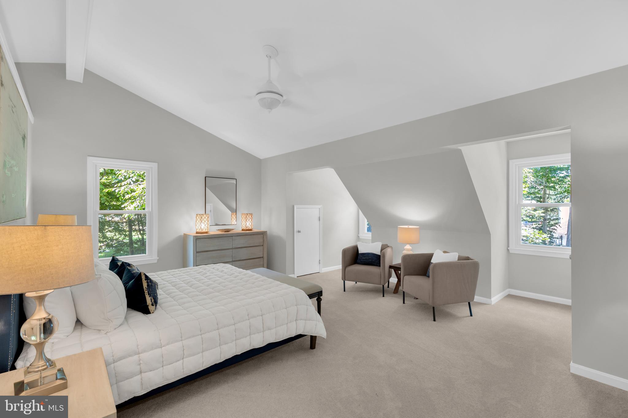 SOUTH RUN OAKS - Residential