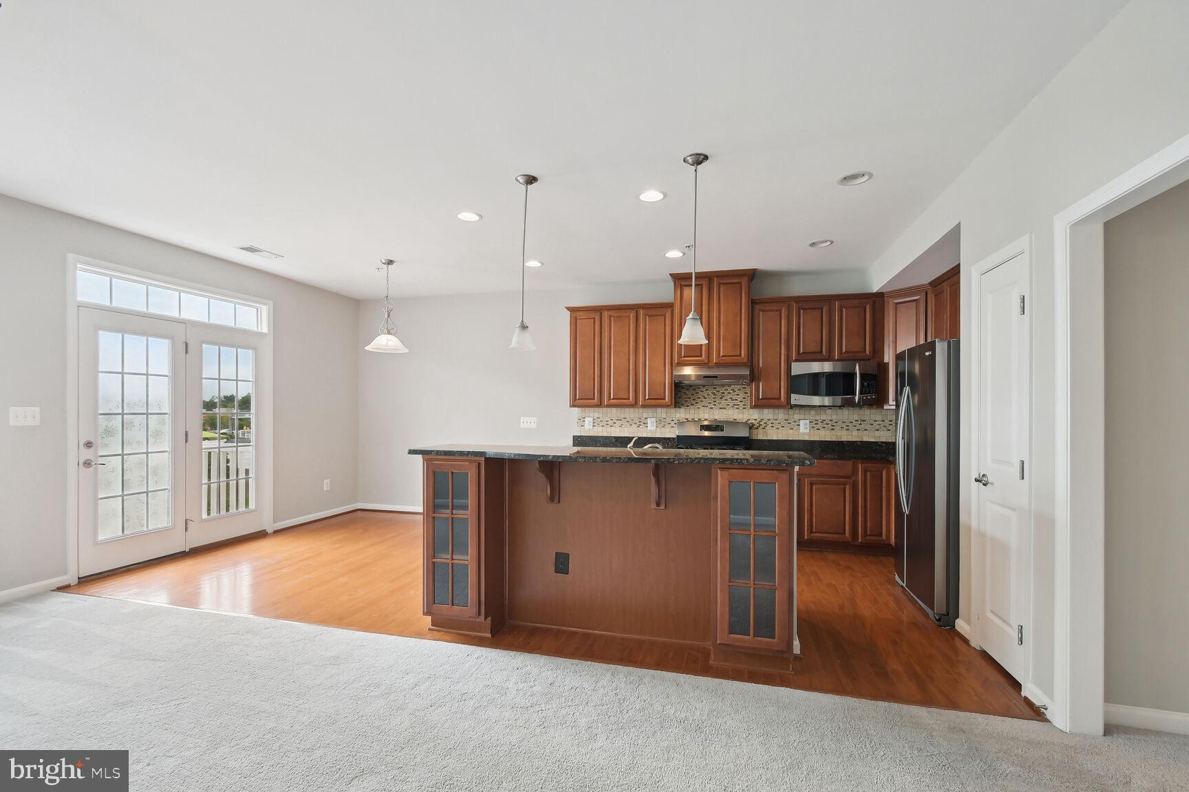 MORLEY CORNER - Residential Lease