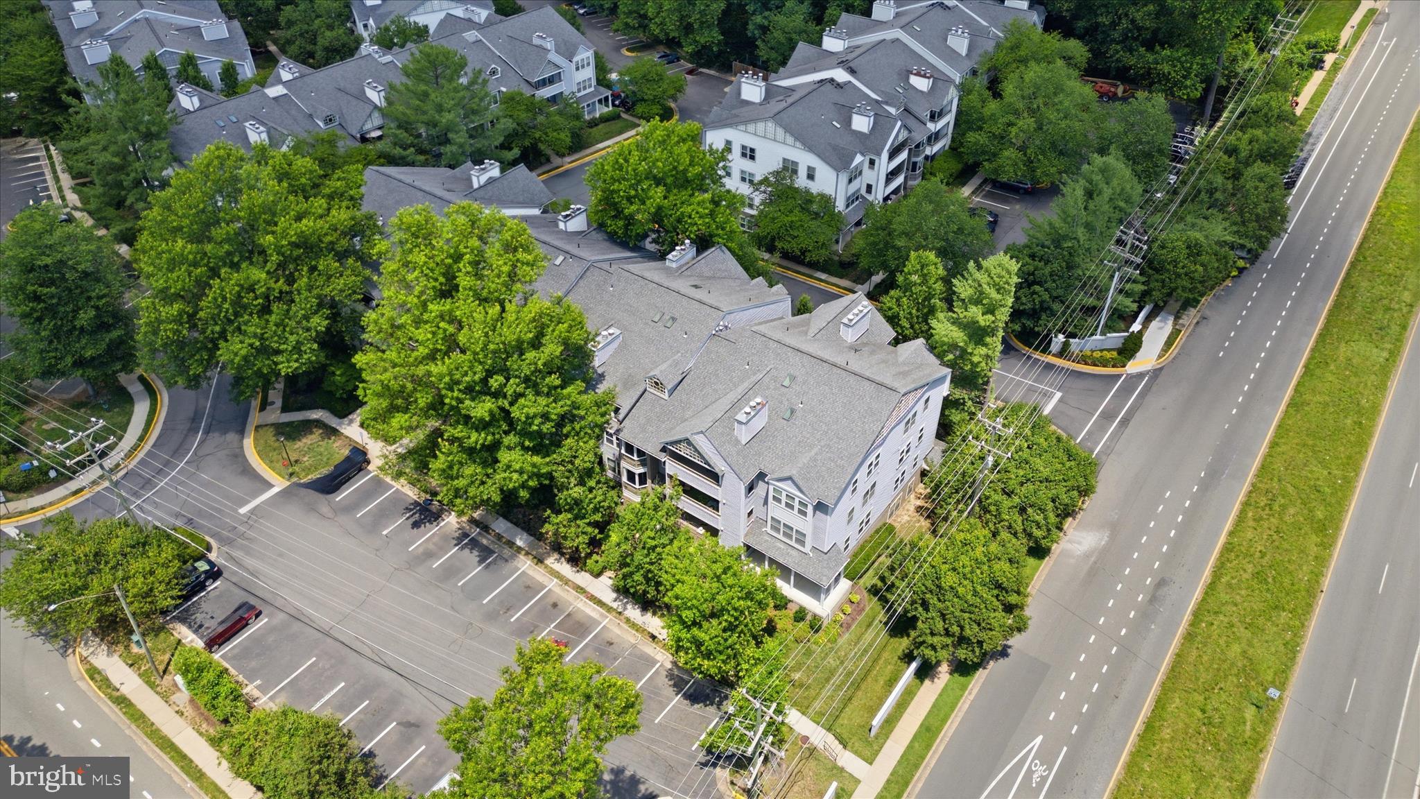 LAFAYETTE FOREST - Residential