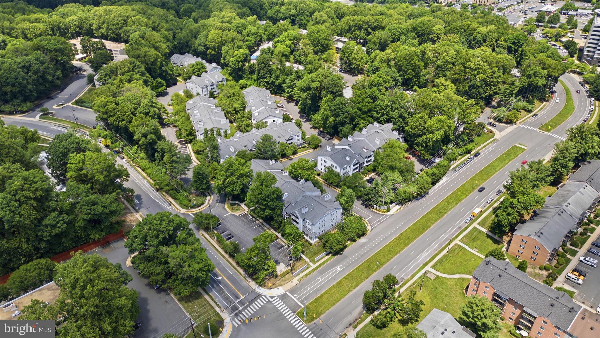 LAFAYETTE FOREST - Residential