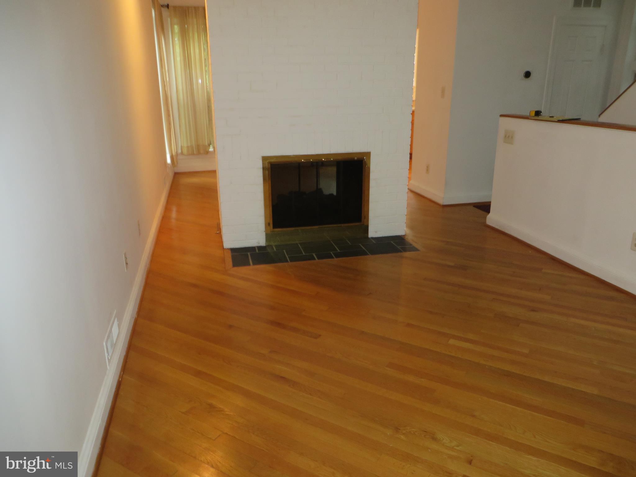 CARRIAGE WORKS - Residential Lease