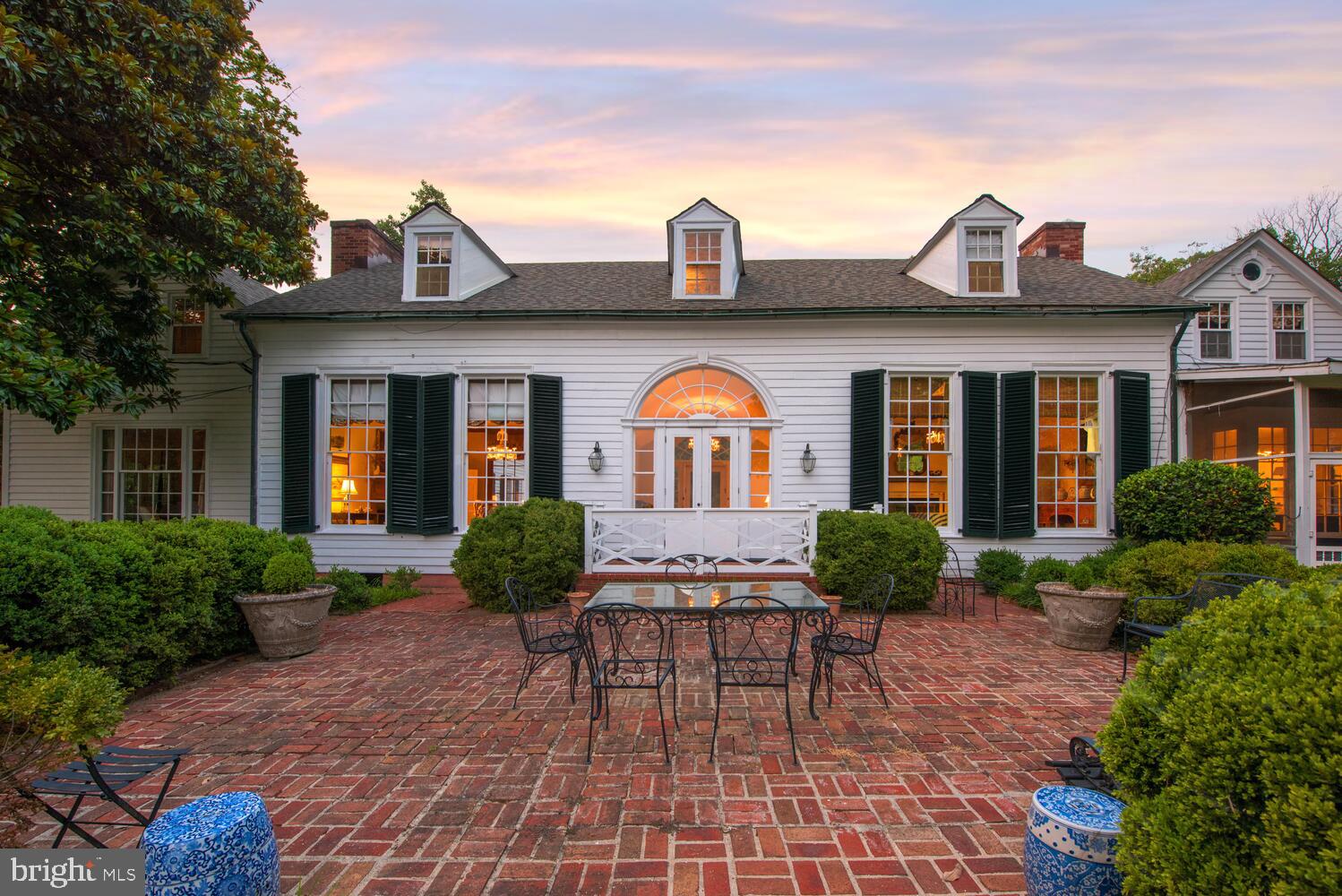 MASON NECK - Residential