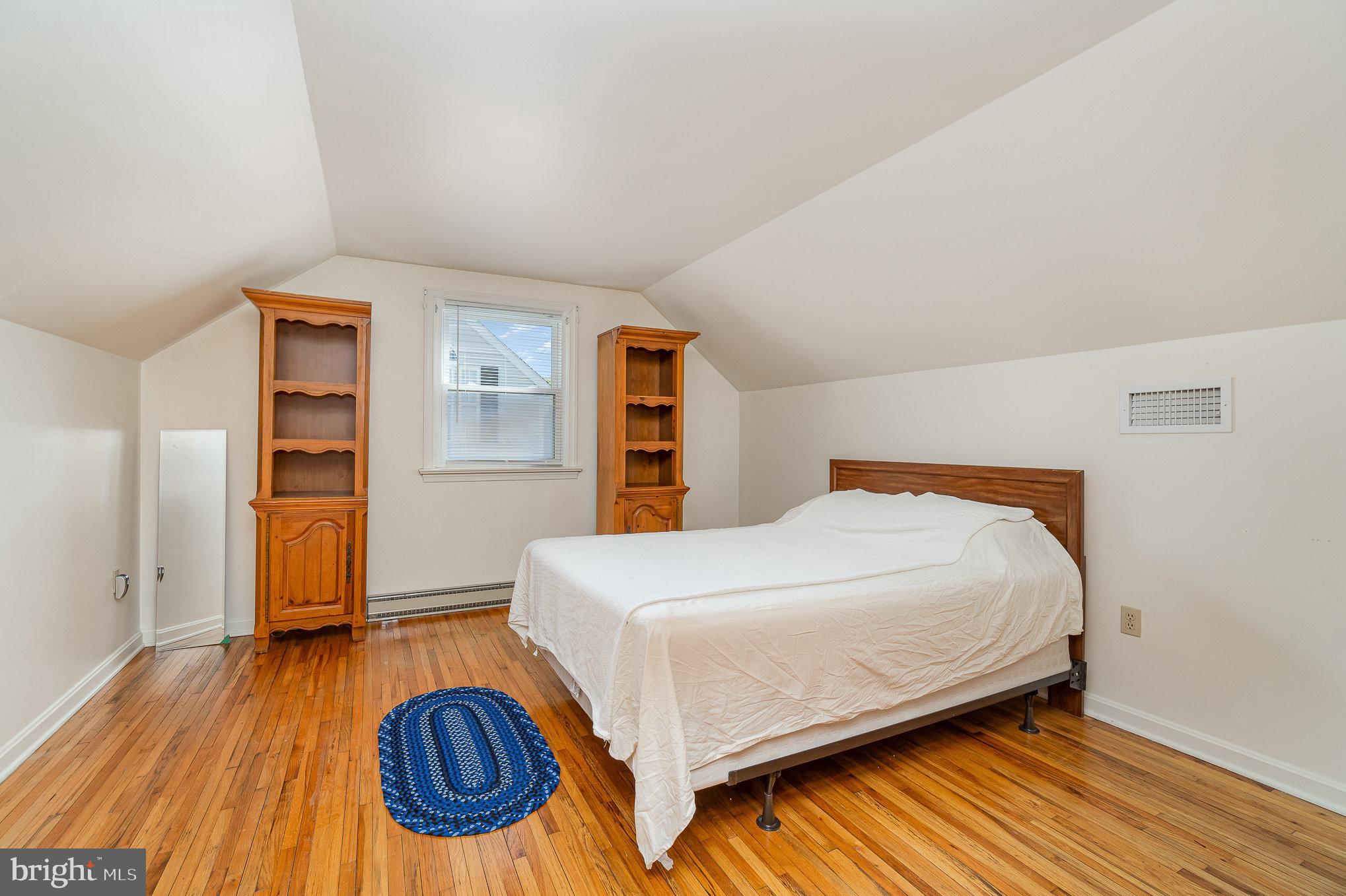 NEW HOLLAND BOROUGH - Residential