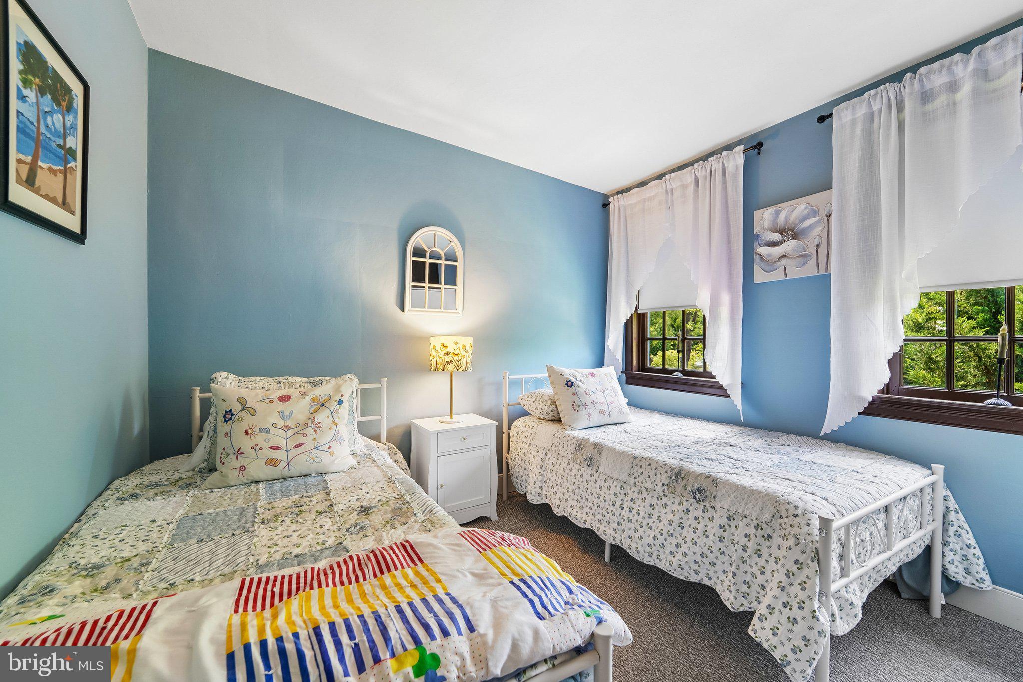 BROADVIEW ESTATES - Residential