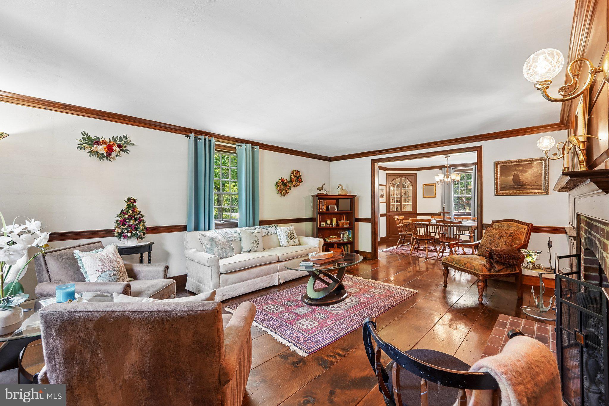 BROADVIEW ESTATES - Residential