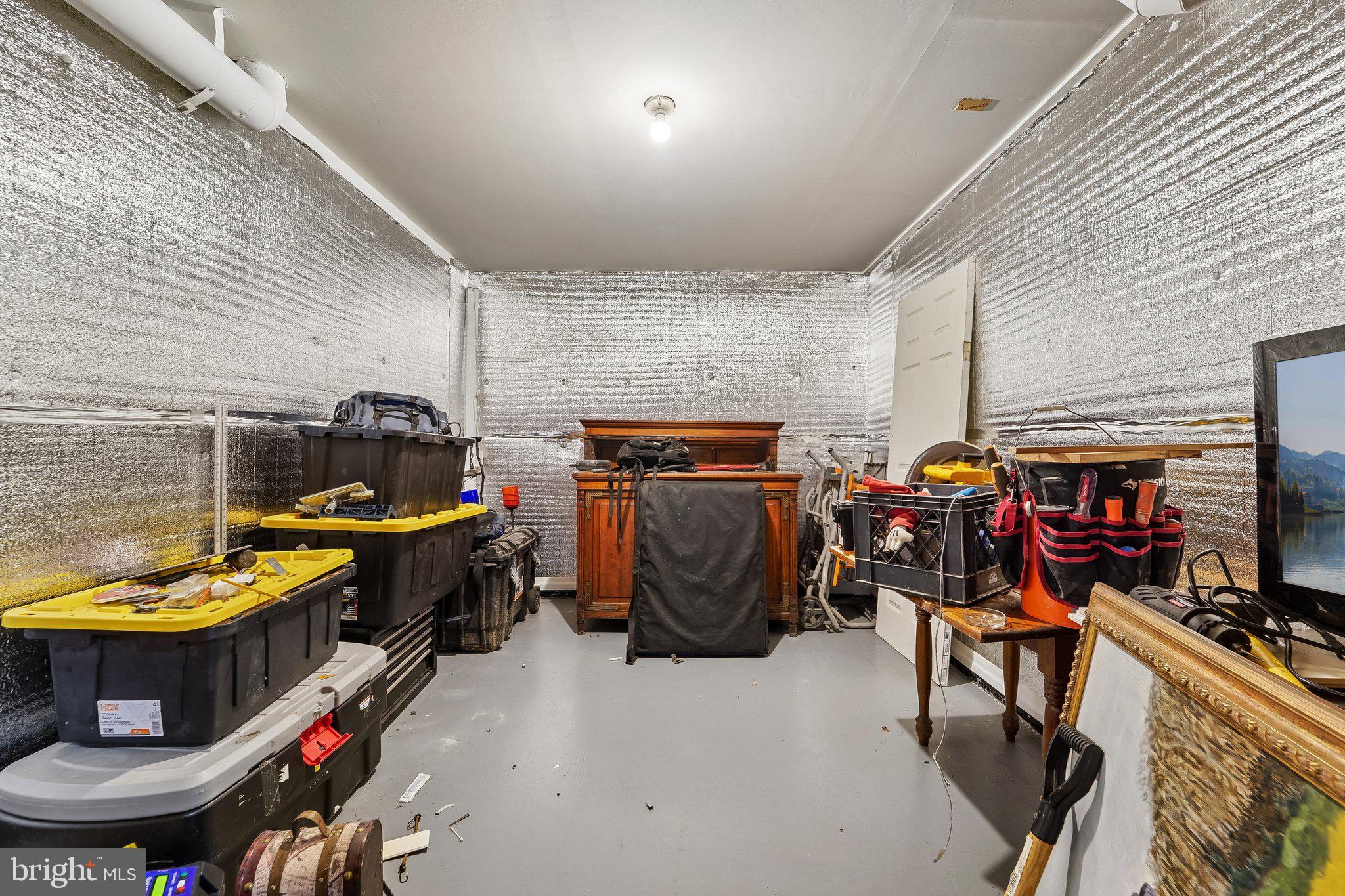 BROADVIEW ESTATES - Residential