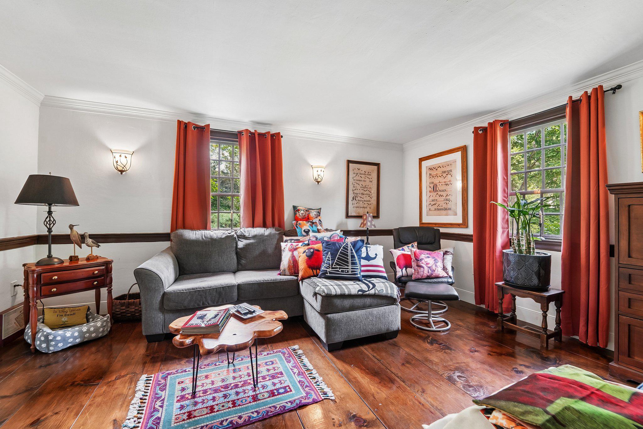 BROADVIEW ESTATES - Residential