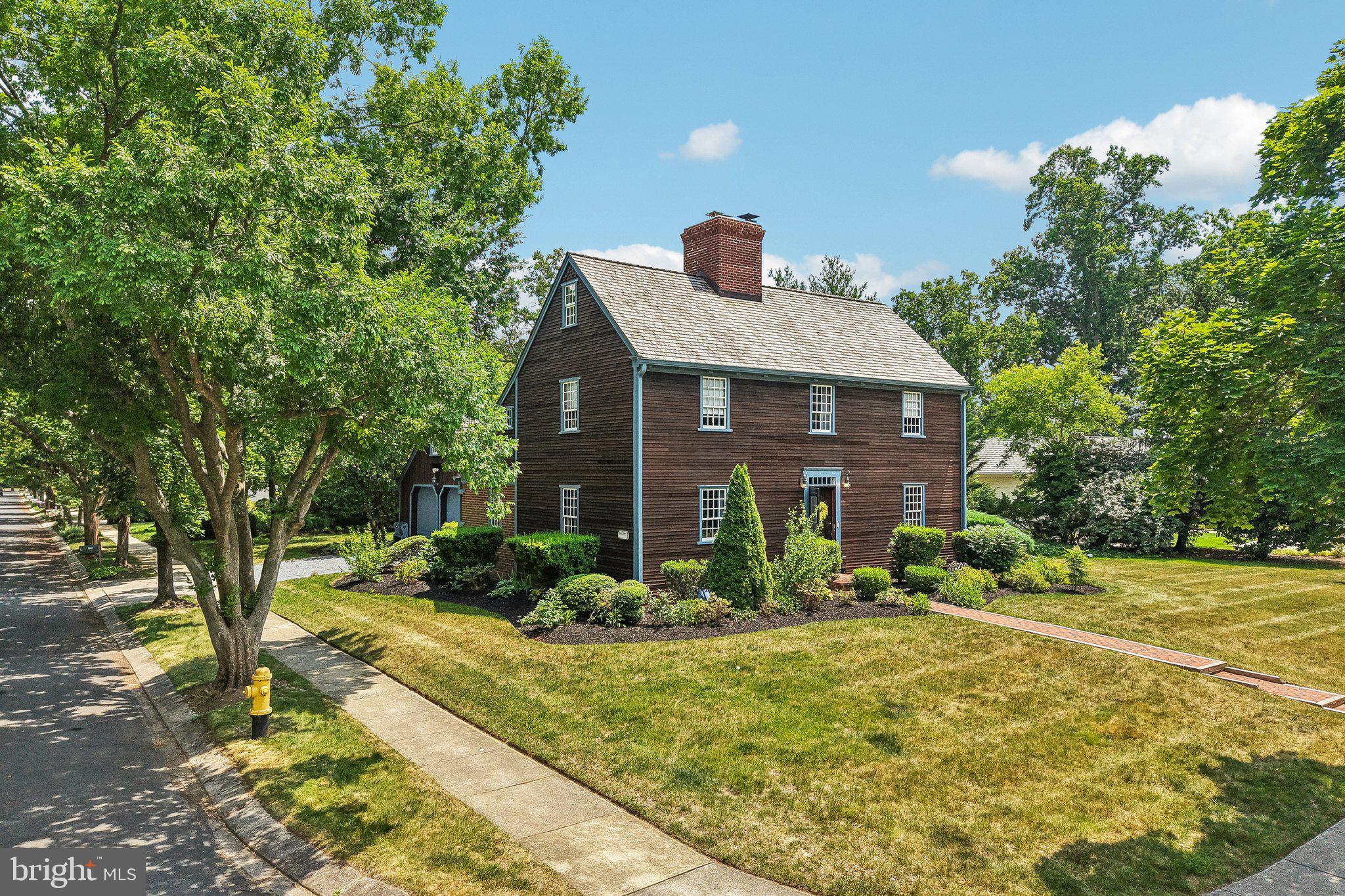 BROADVIEW ESTATES - Residential