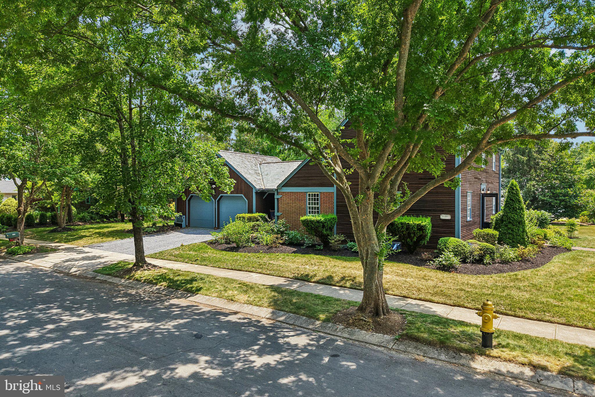 BROADVIEW ESTATES - Residential