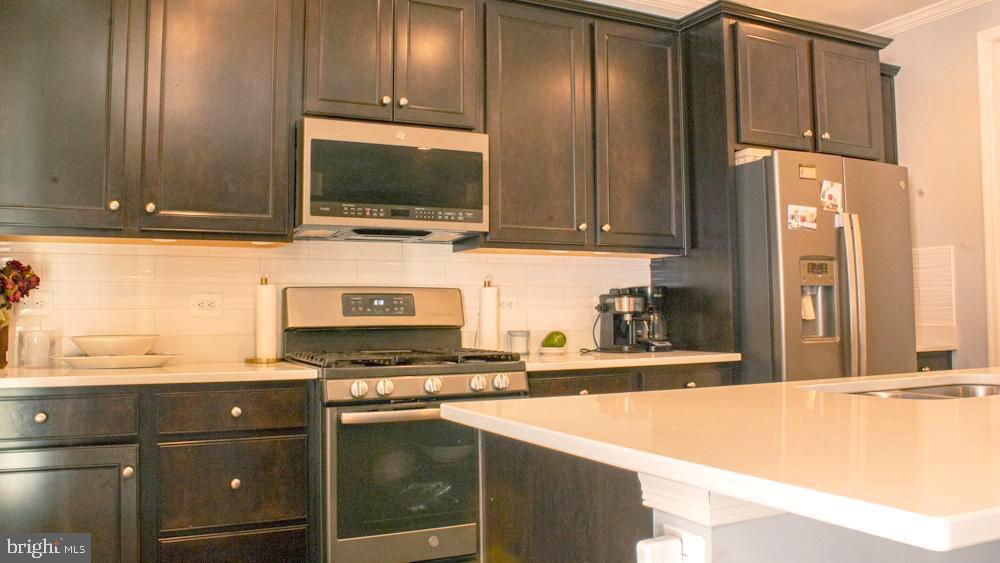 WAYLAND MANOR - Residential Lease
