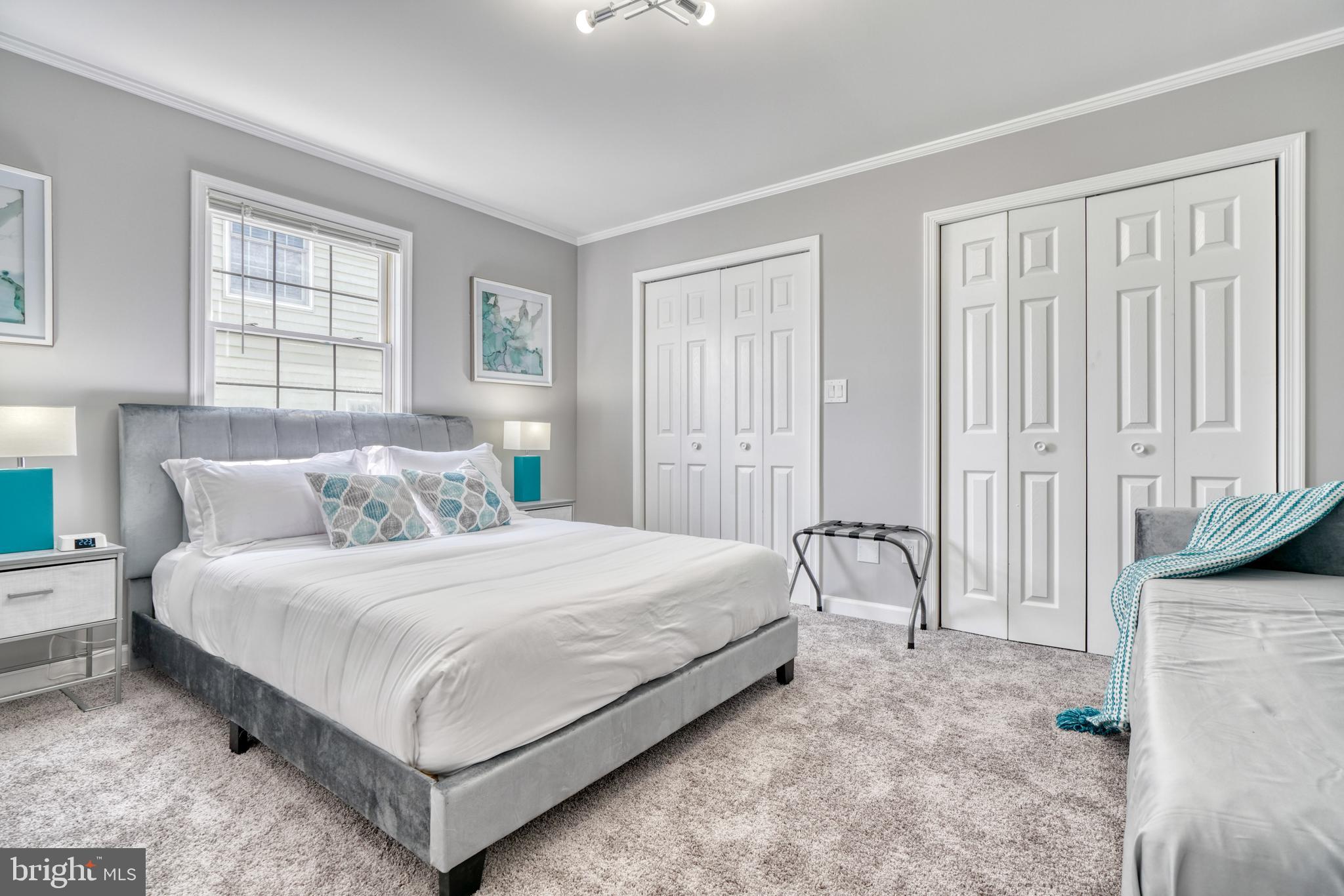 CHARLESMONT - Residential